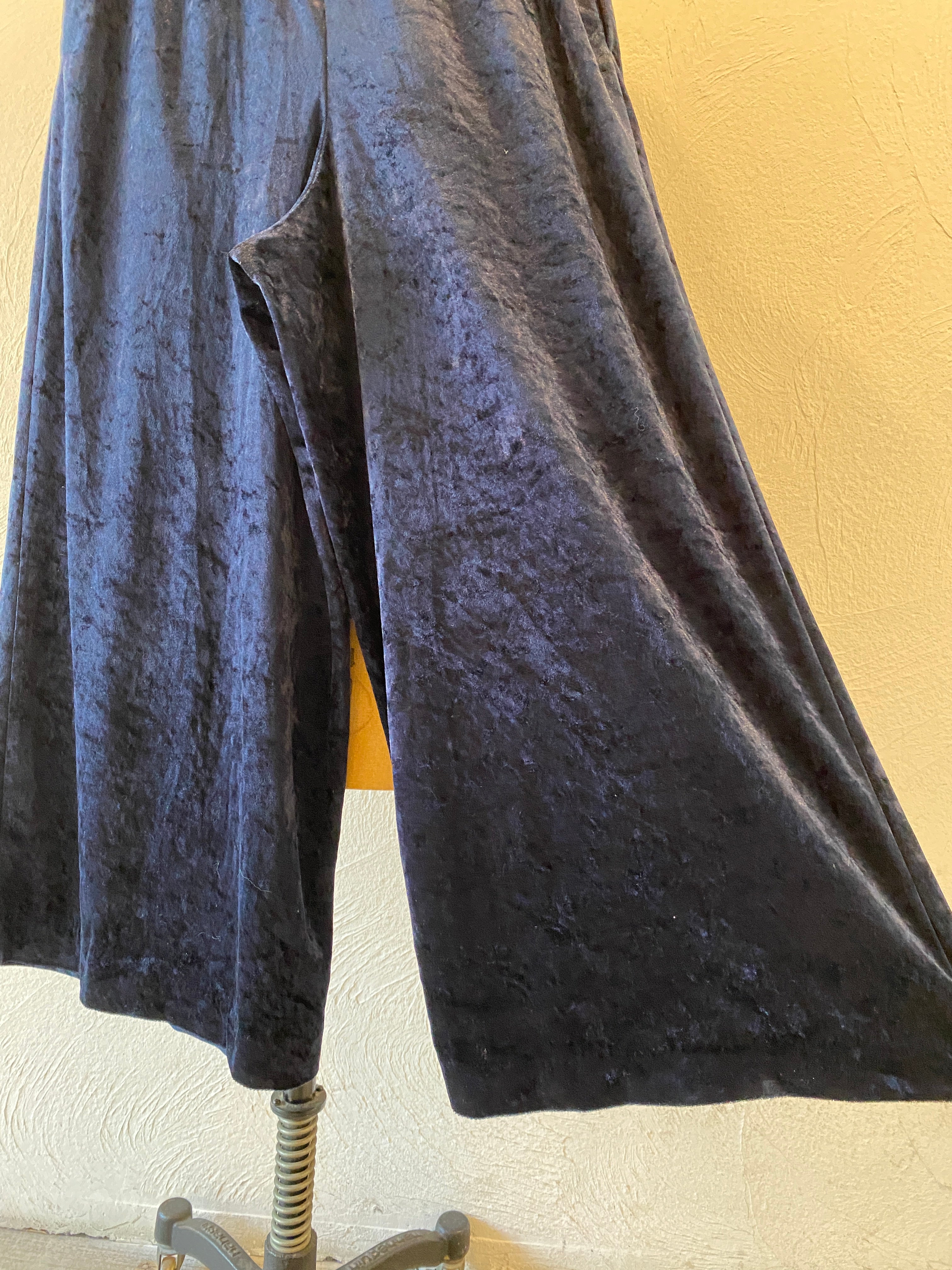 navy wide pants