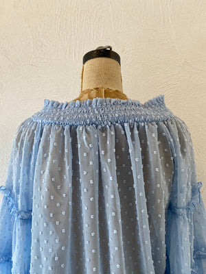 flare sleeve through blouse