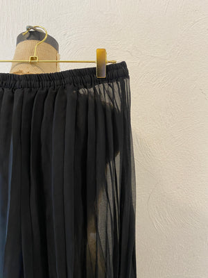 through pleats wide pants