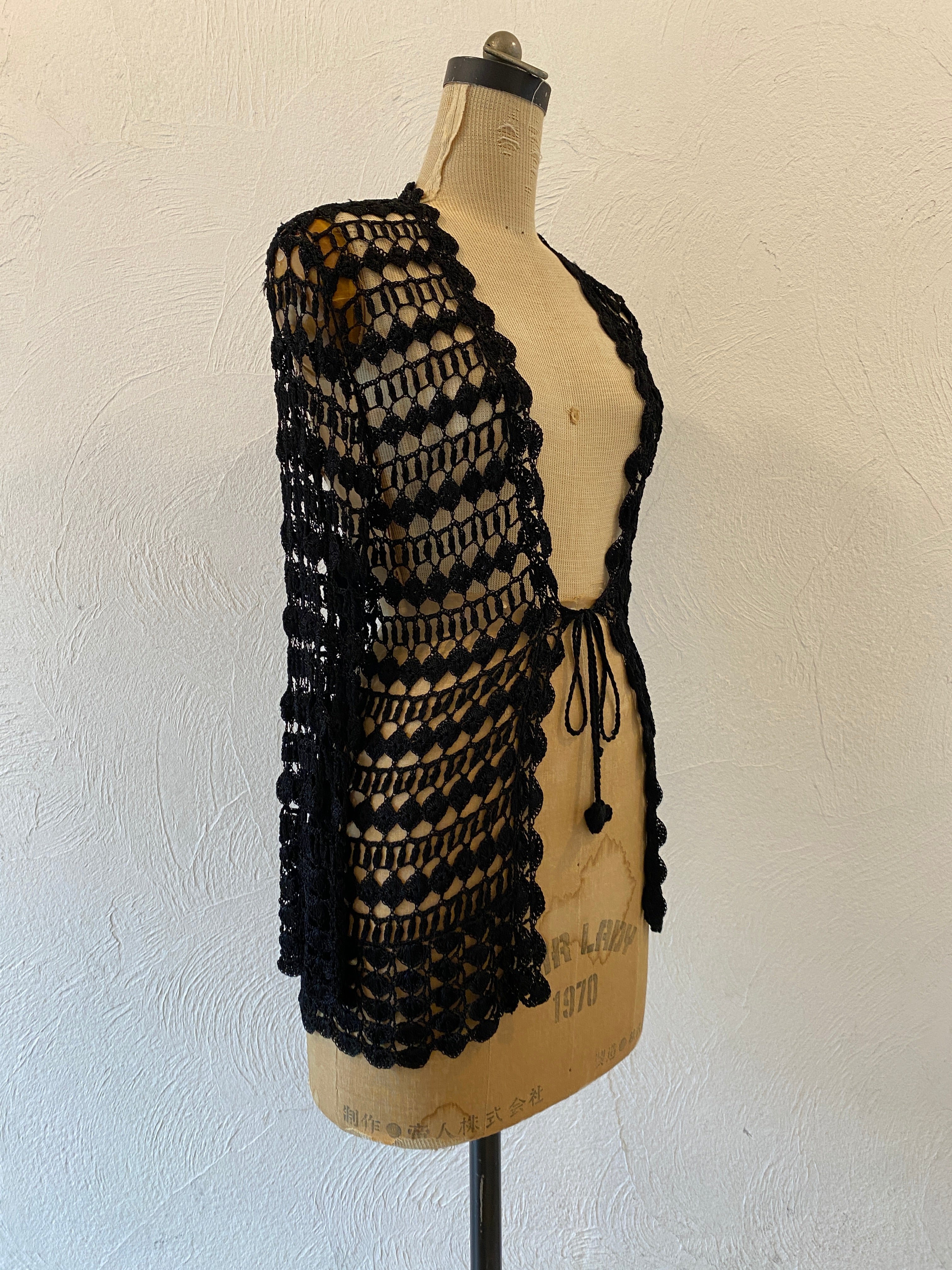 black motif cardigan
