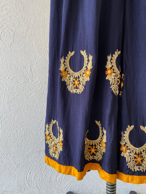 necklace embroidery pants