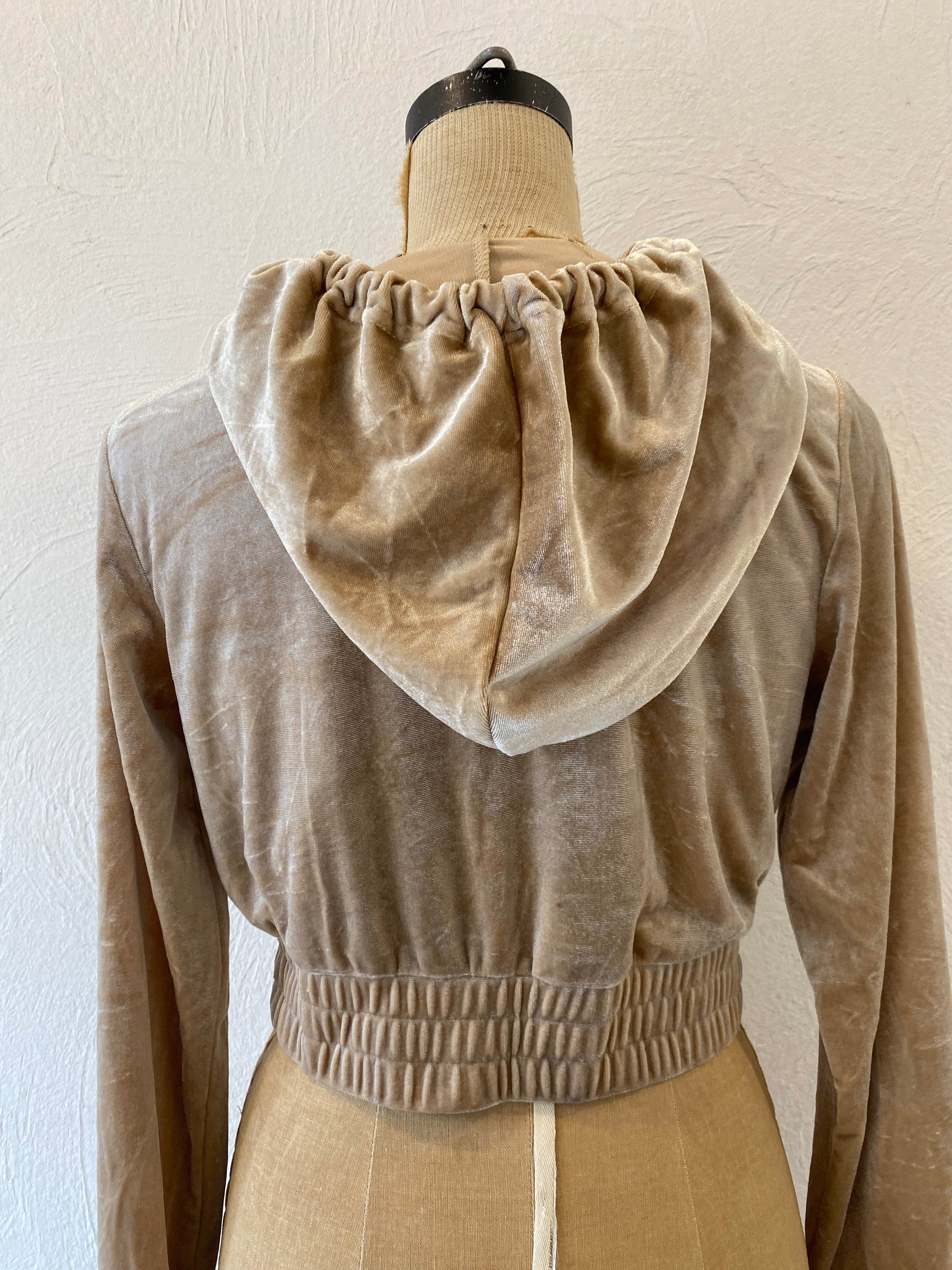 gold velour short hoodie