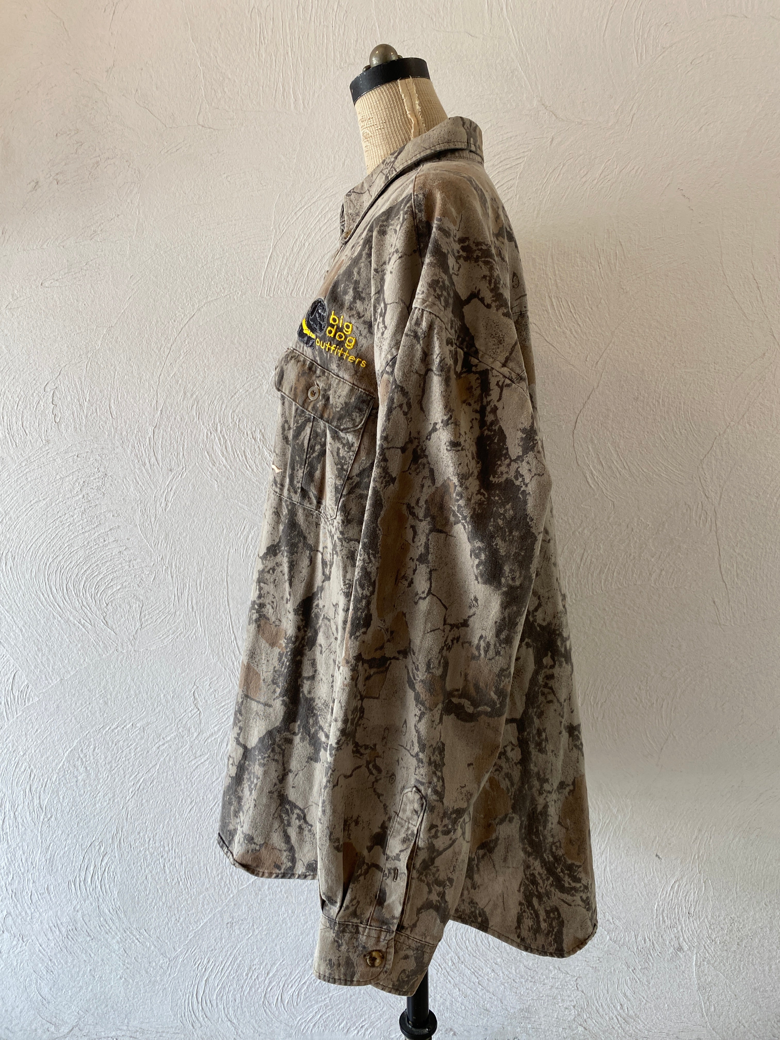 oversize camouflage shirt