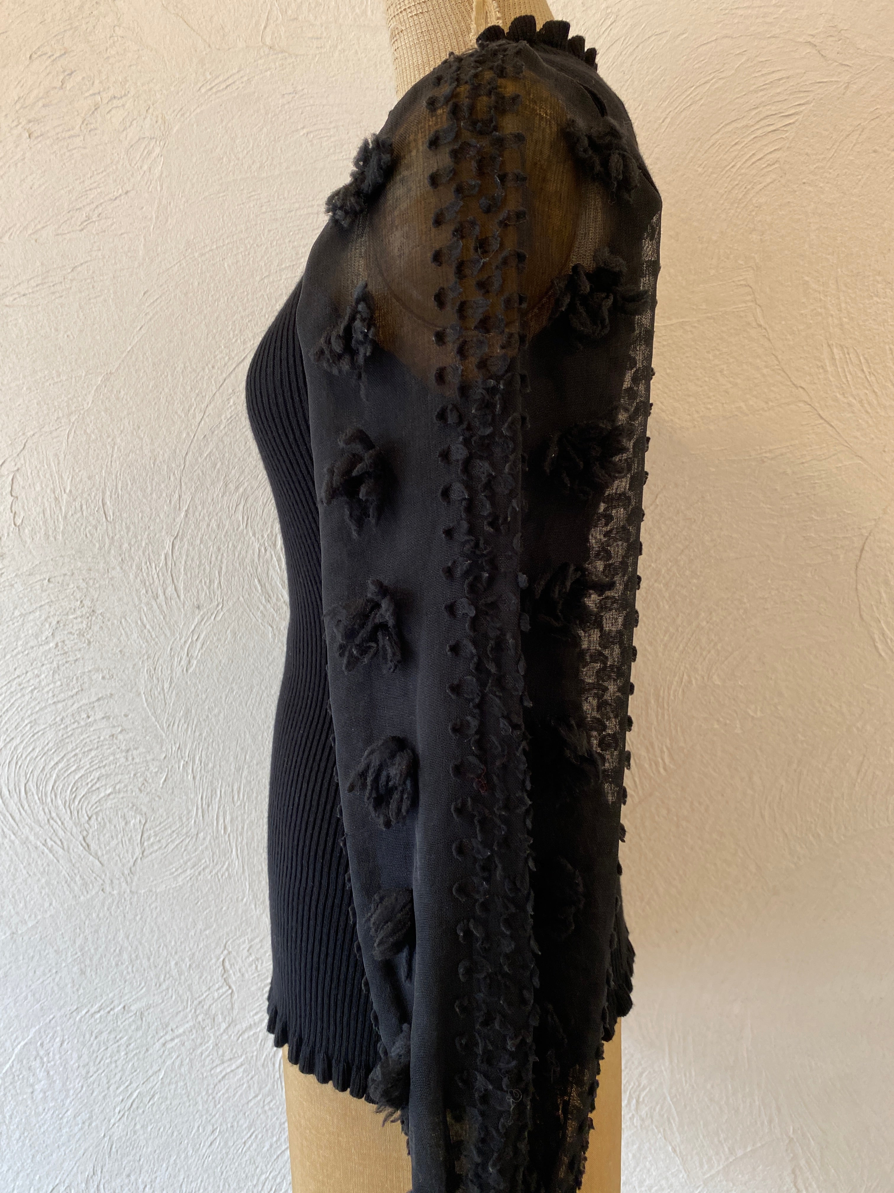 through sleeve rib tops