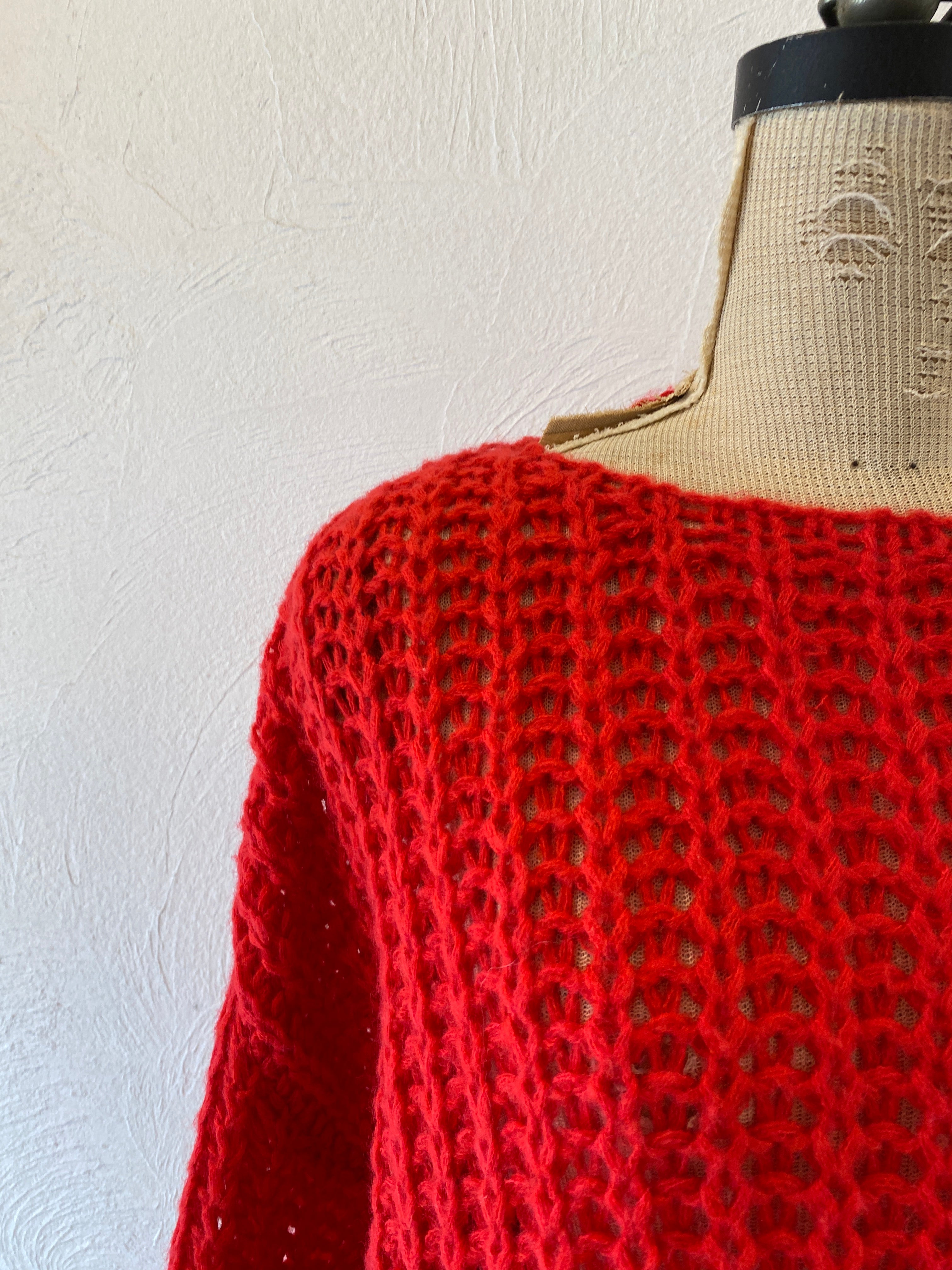 red knit