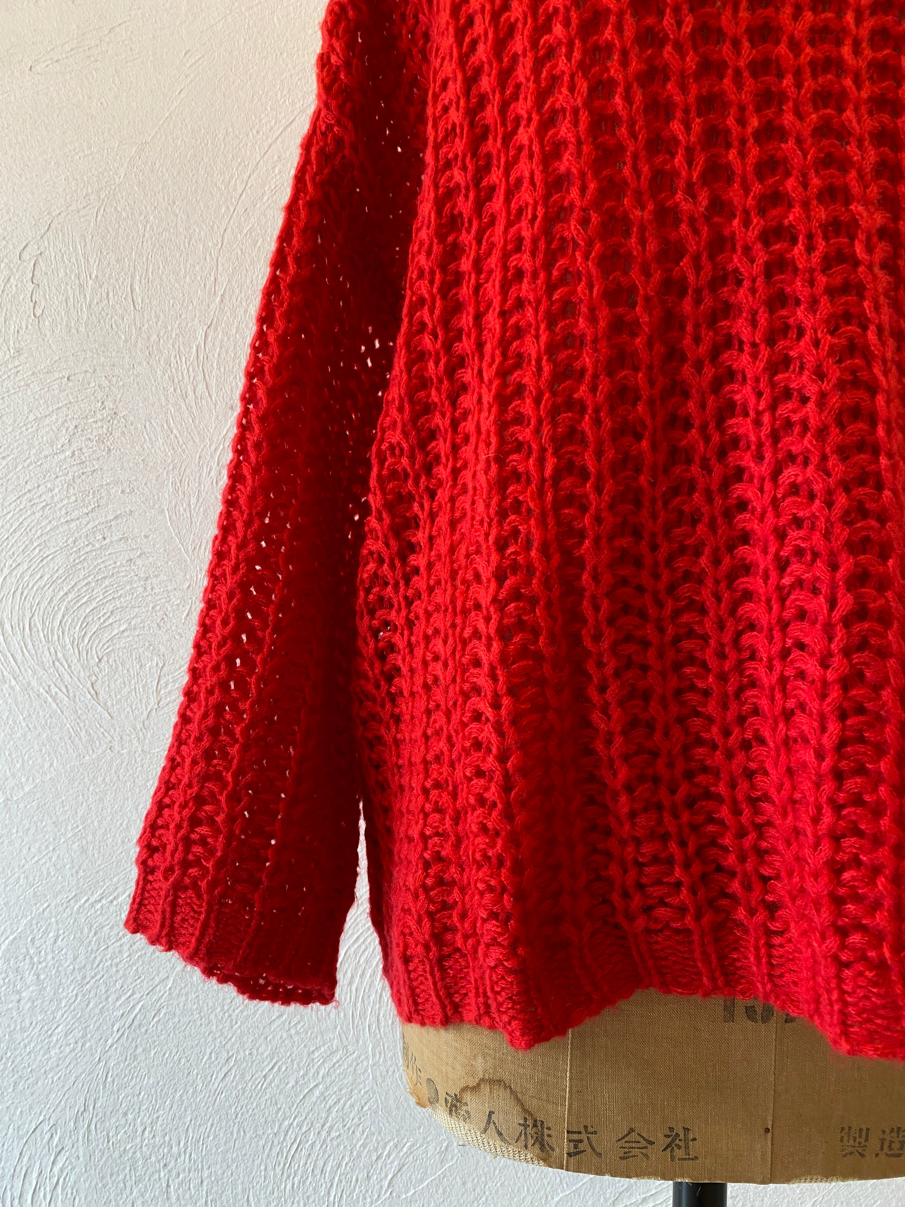 red knit