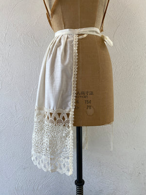 lace apron No.2