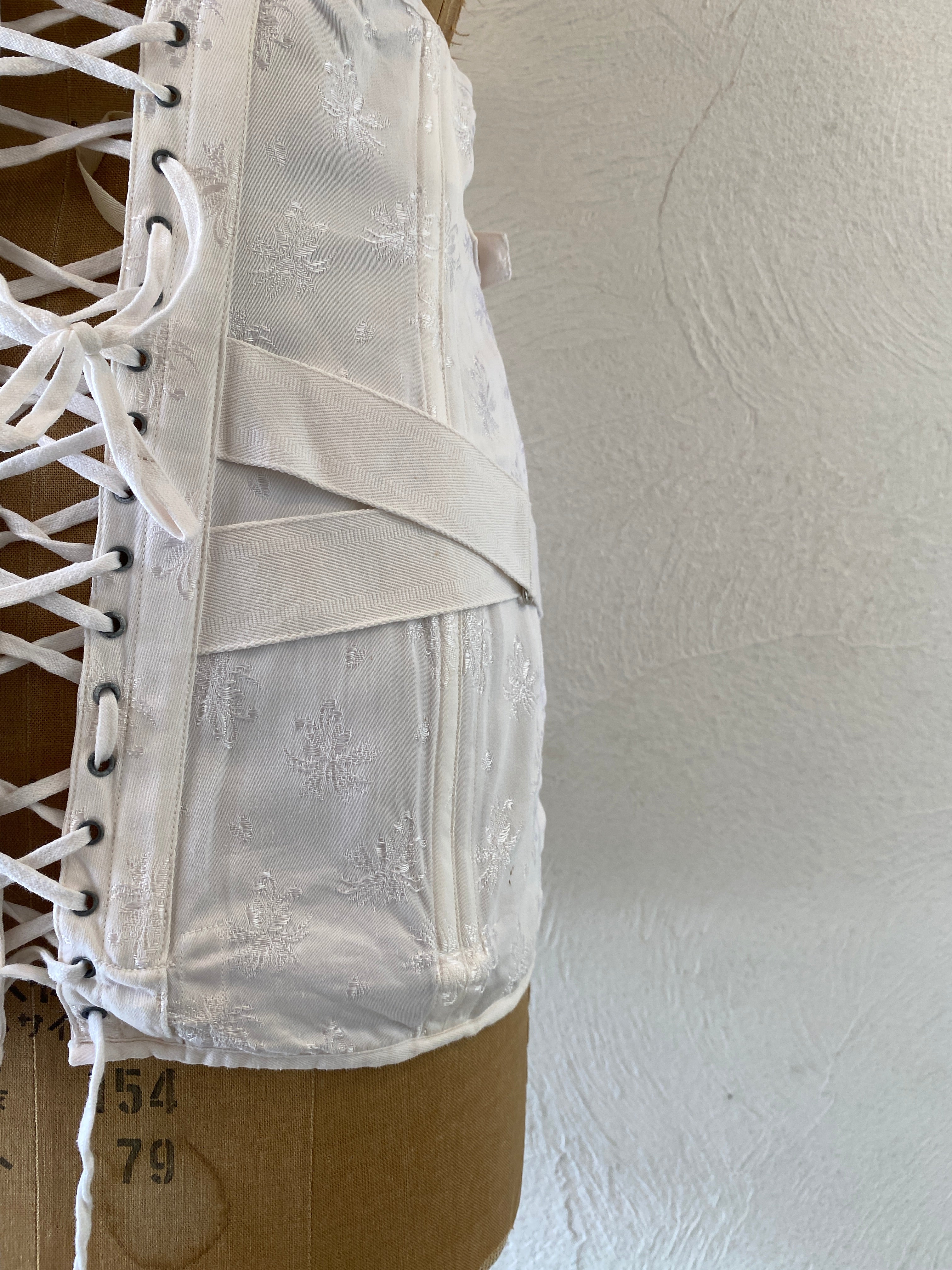 belt corset