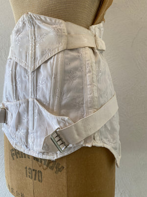 belt corset