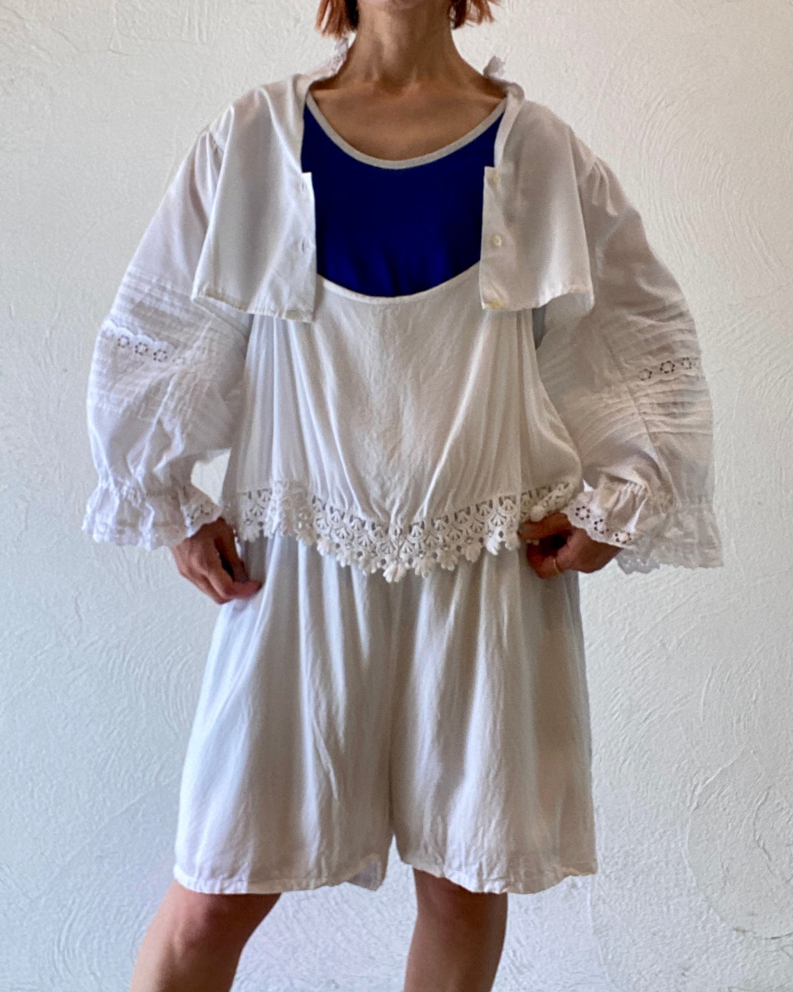 volume sleeve short blouse