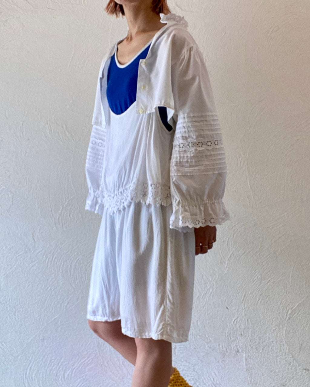 volume sleeve short blouse