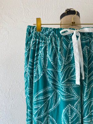 dot leaf pants