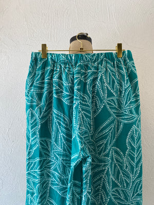 dot leaf pants
