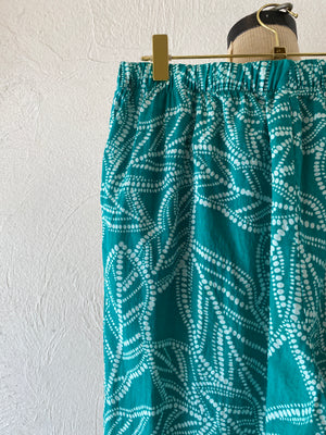 dot leaf pants