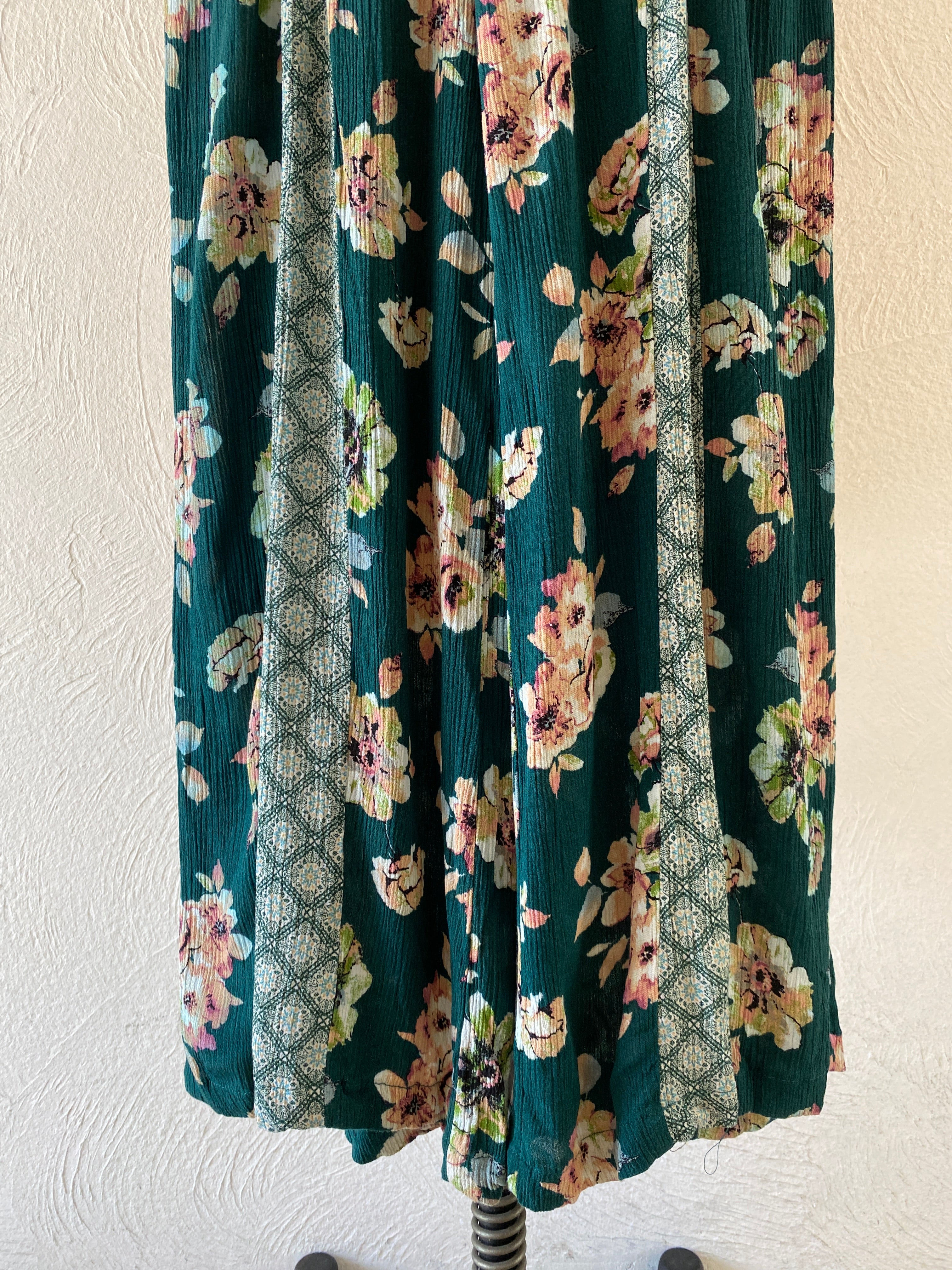 triangle switch flower pants