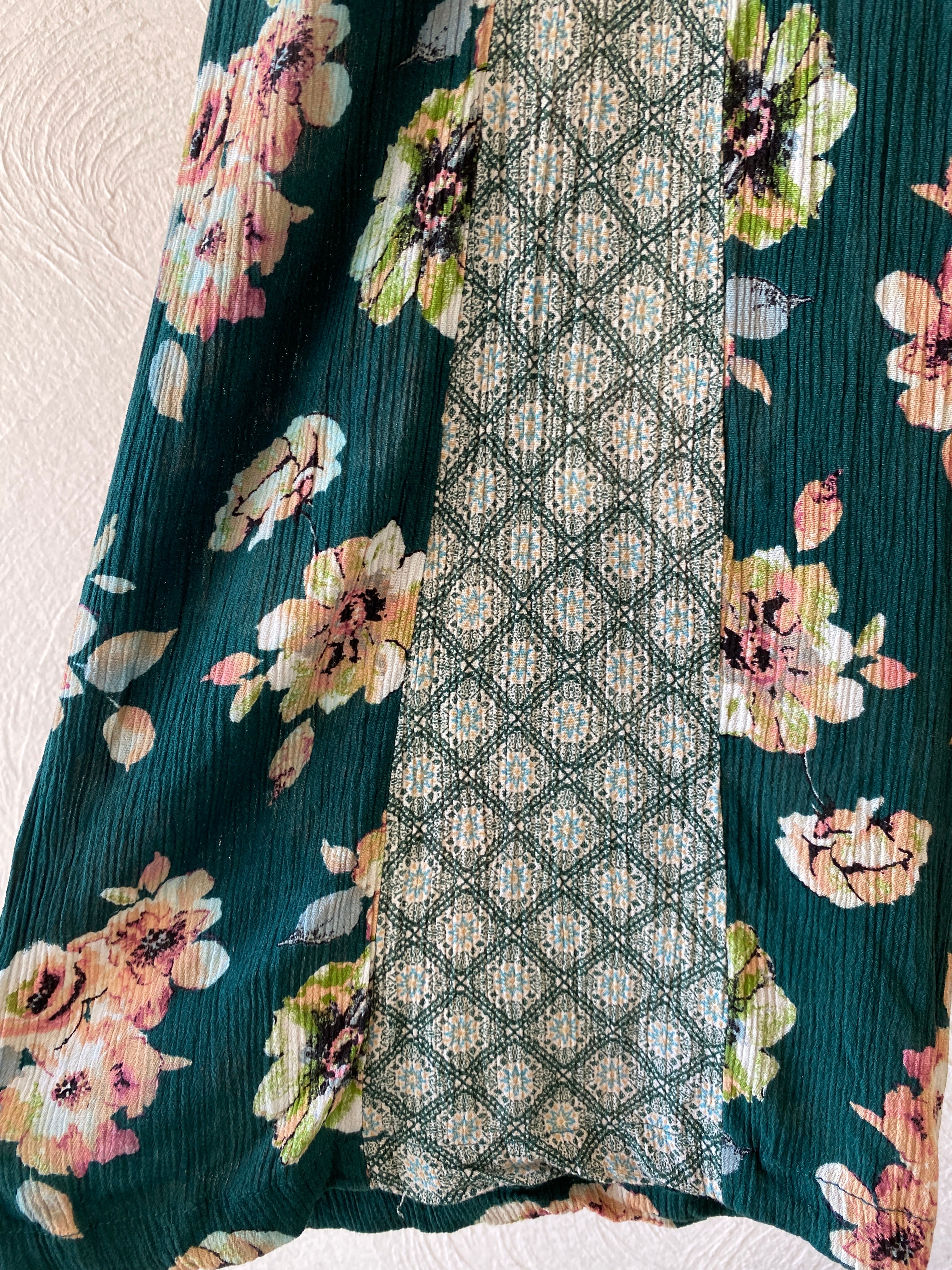 triangle switch flower pants