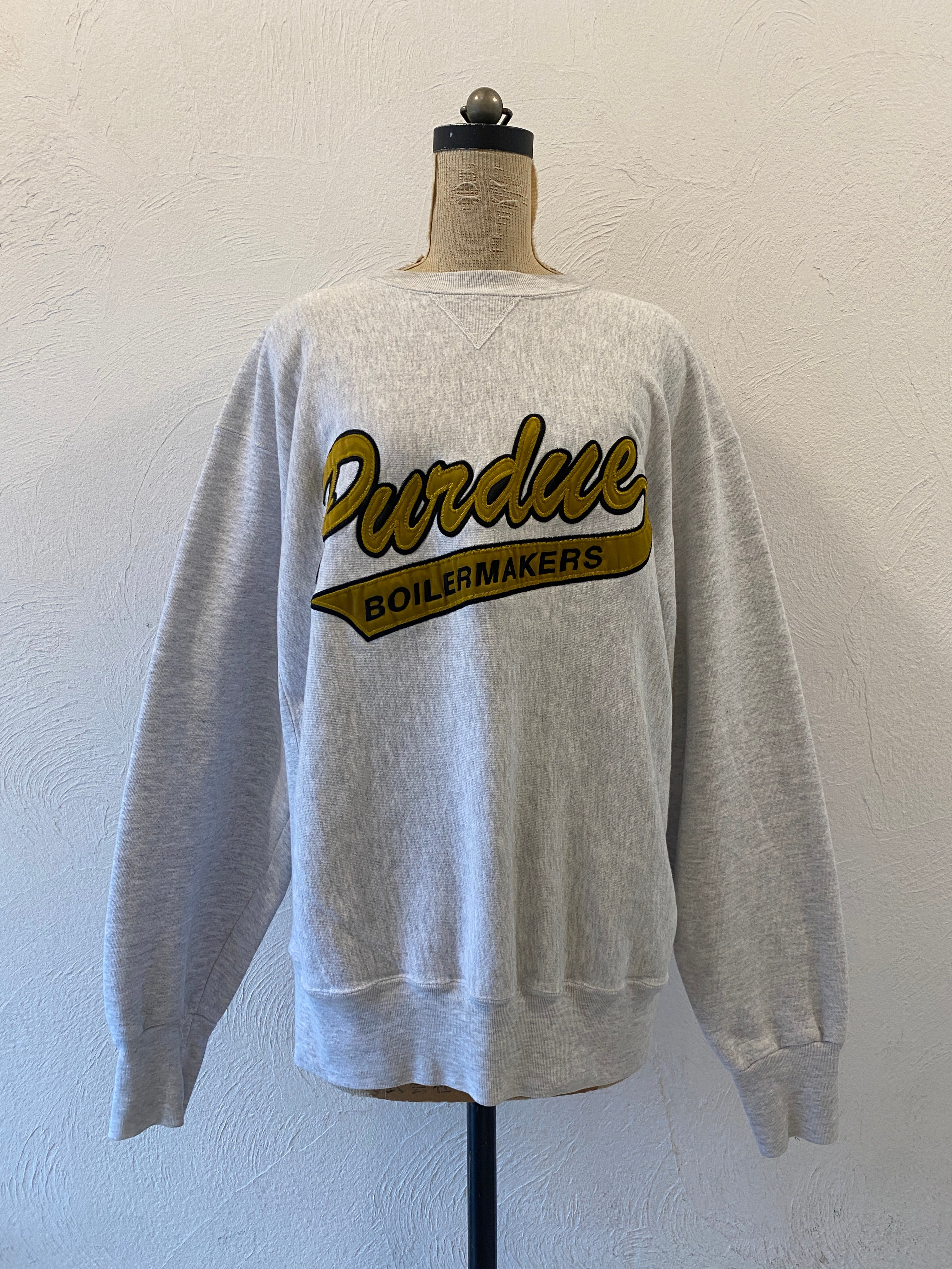 gold logo sweat