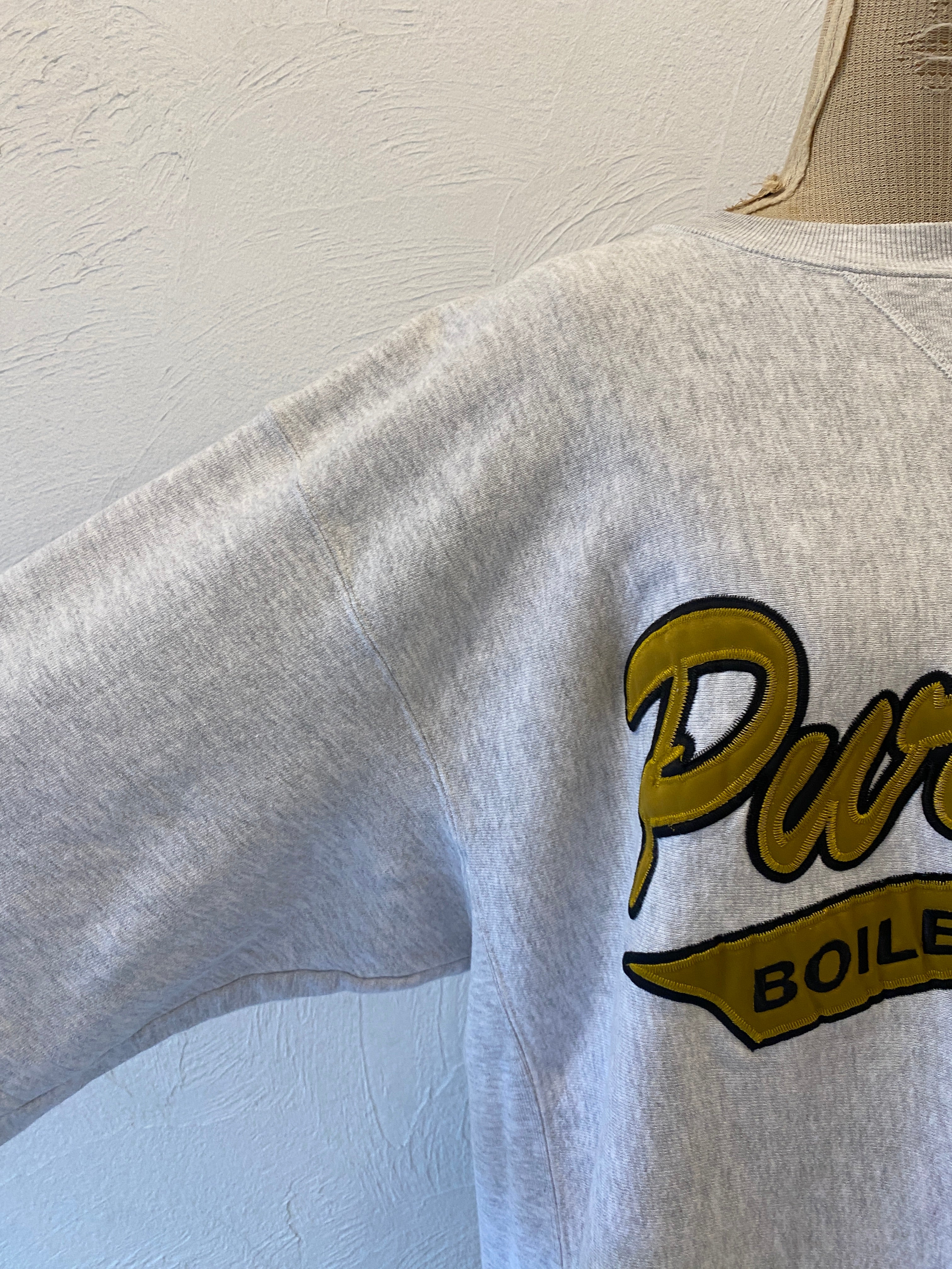 gold logo sweat