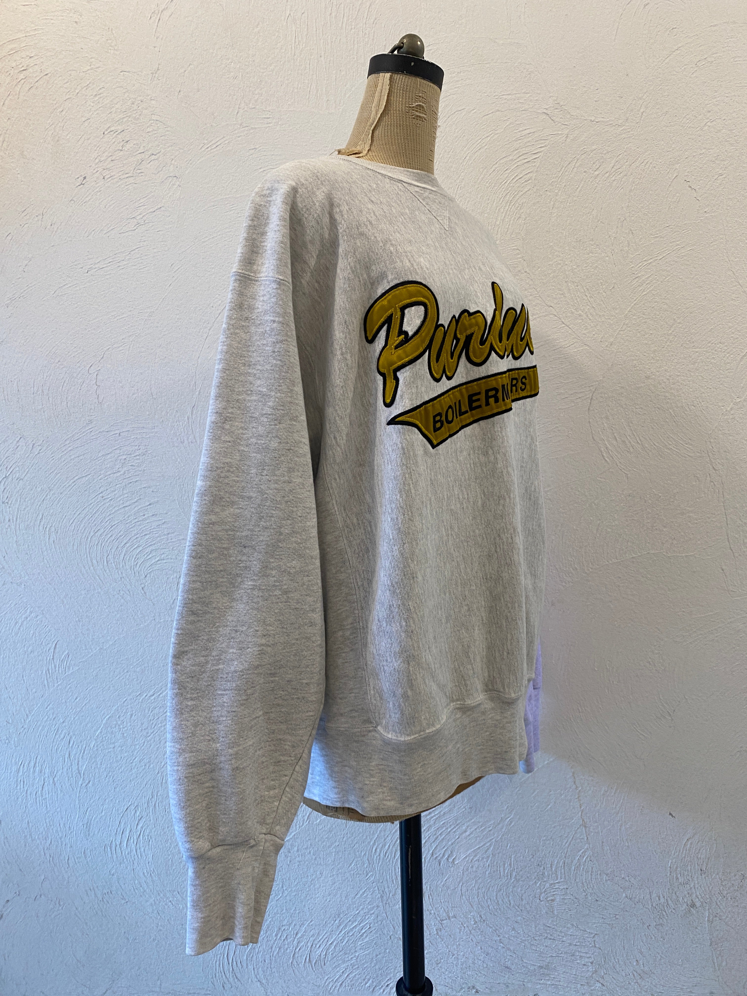 gold logo sweat
