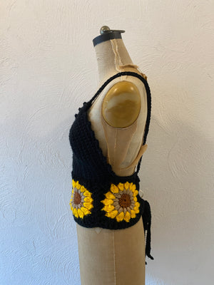 sunflower motif knit camisole