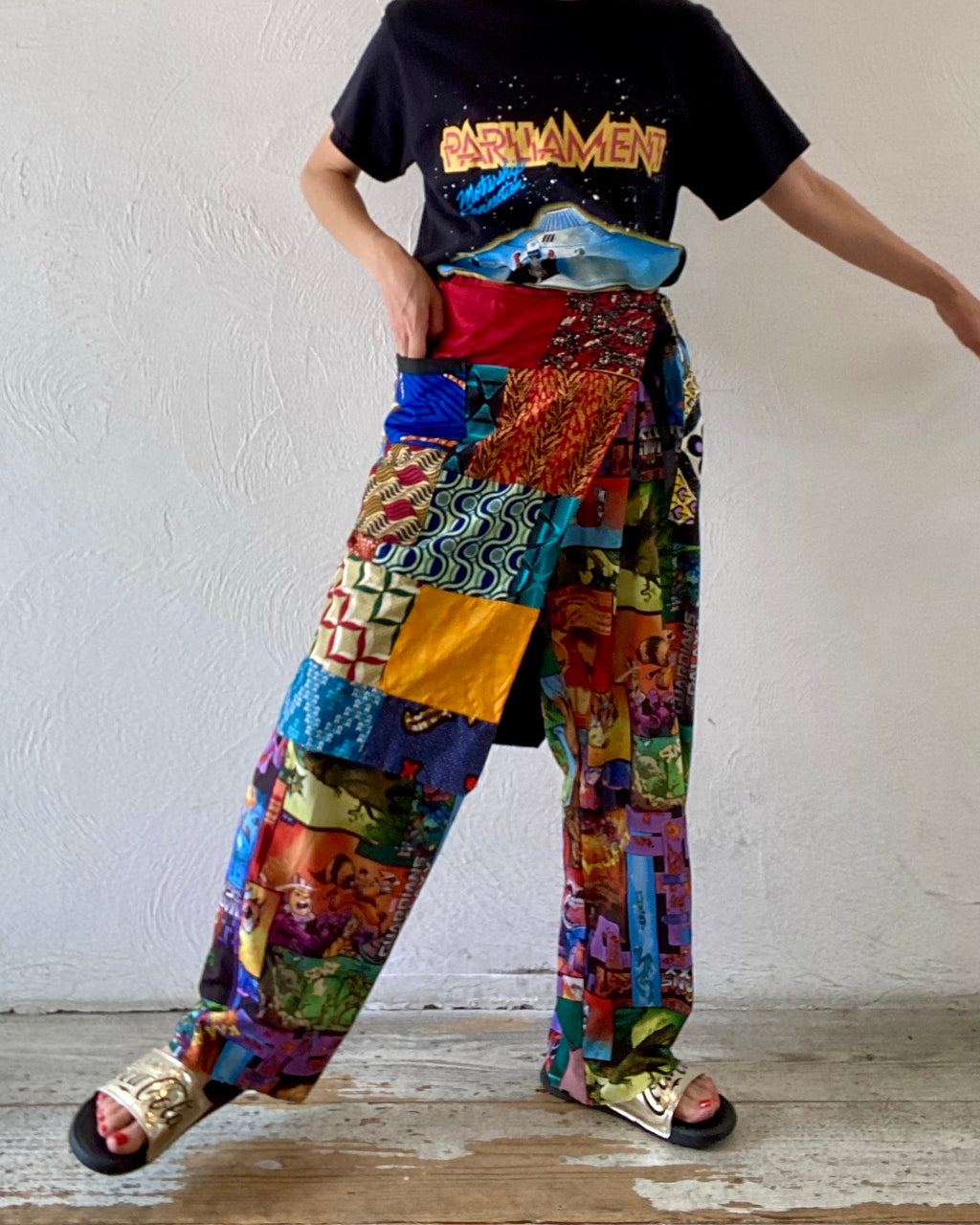 batik apron
