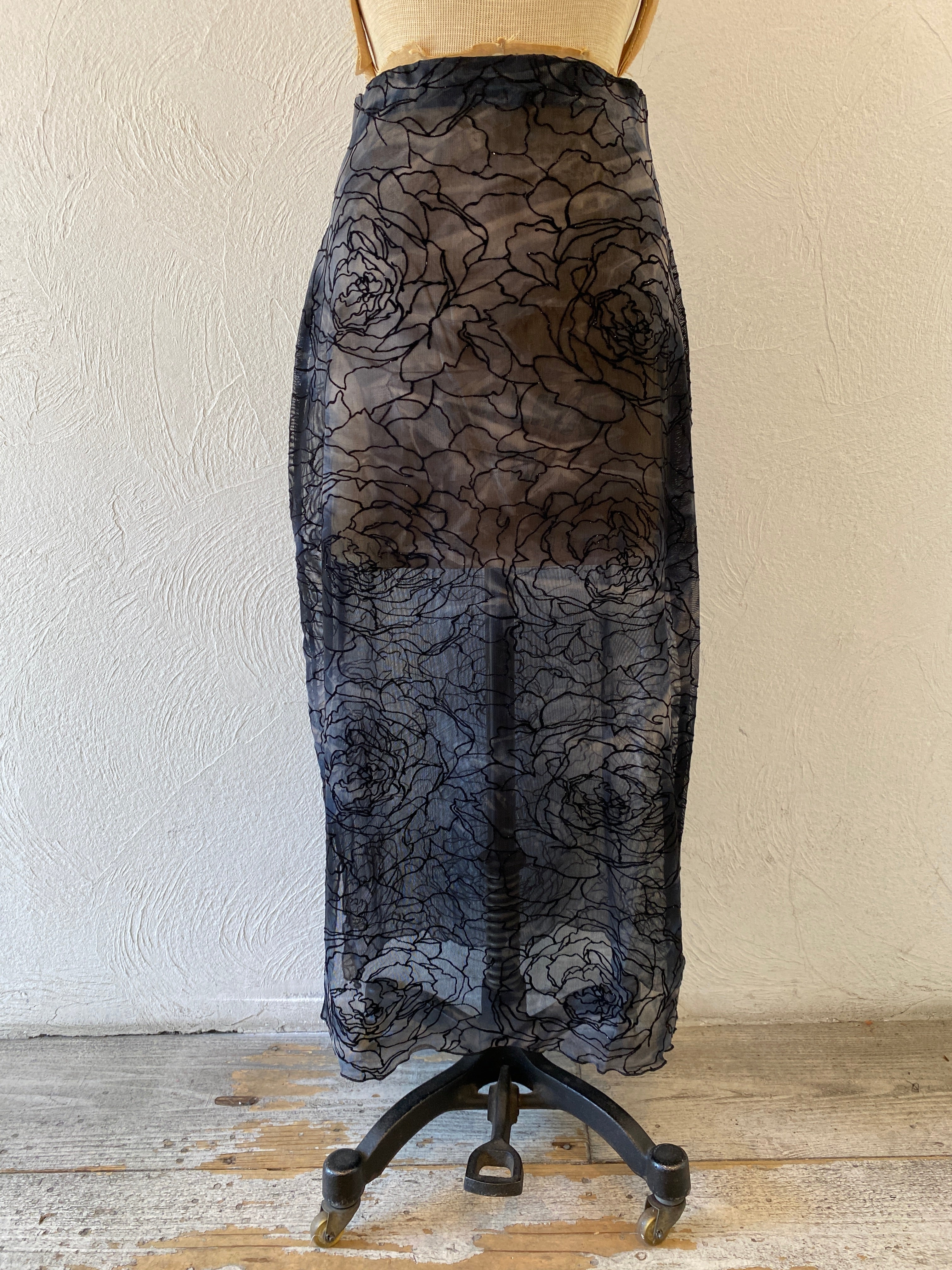 flocked flower mesh skirt