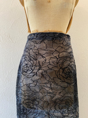 flocked flower mesh skirt
