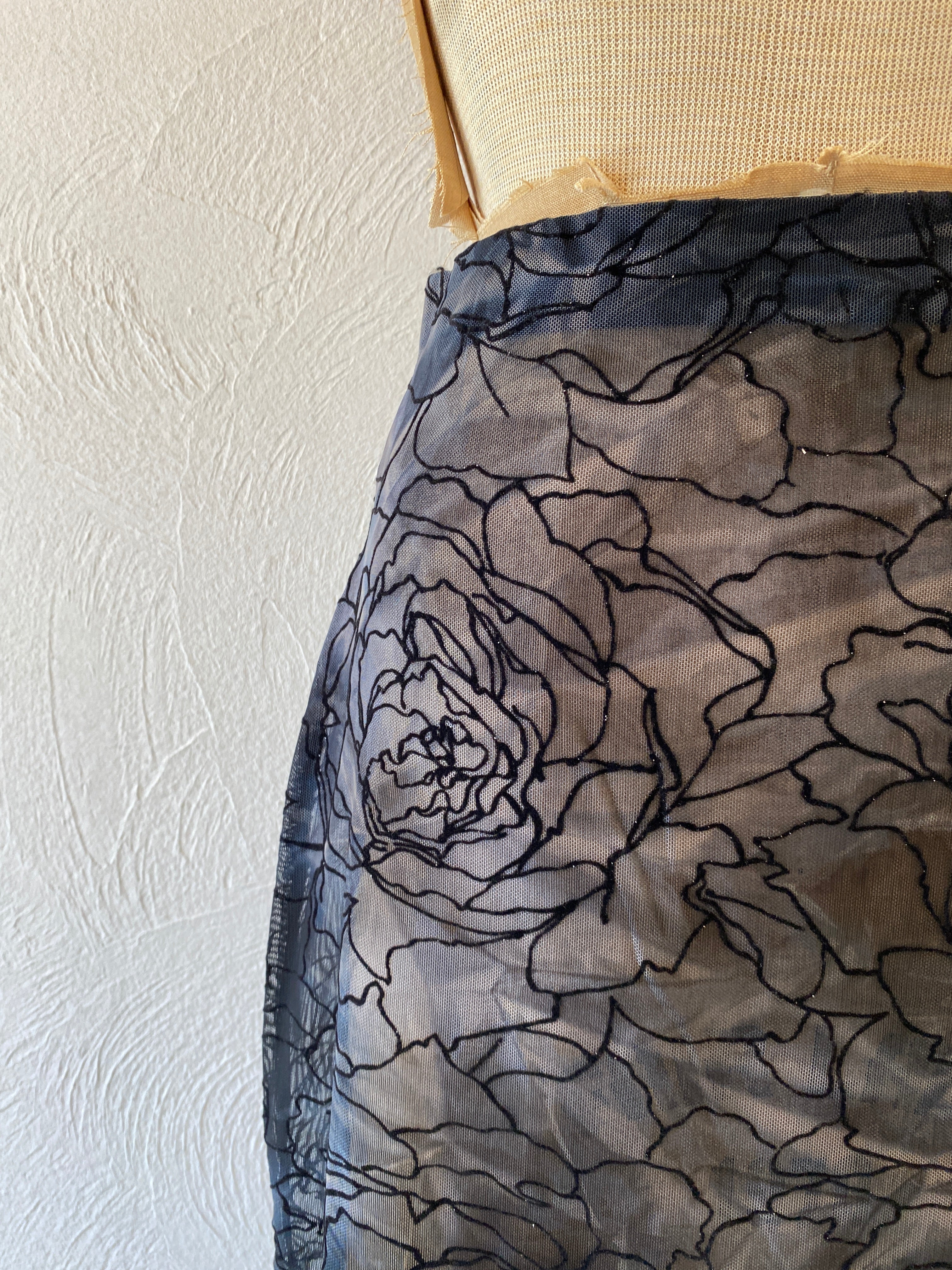 flocked flower mesh skirt