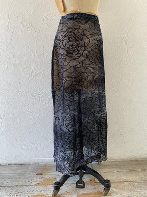 flocked flower mesh skirt
