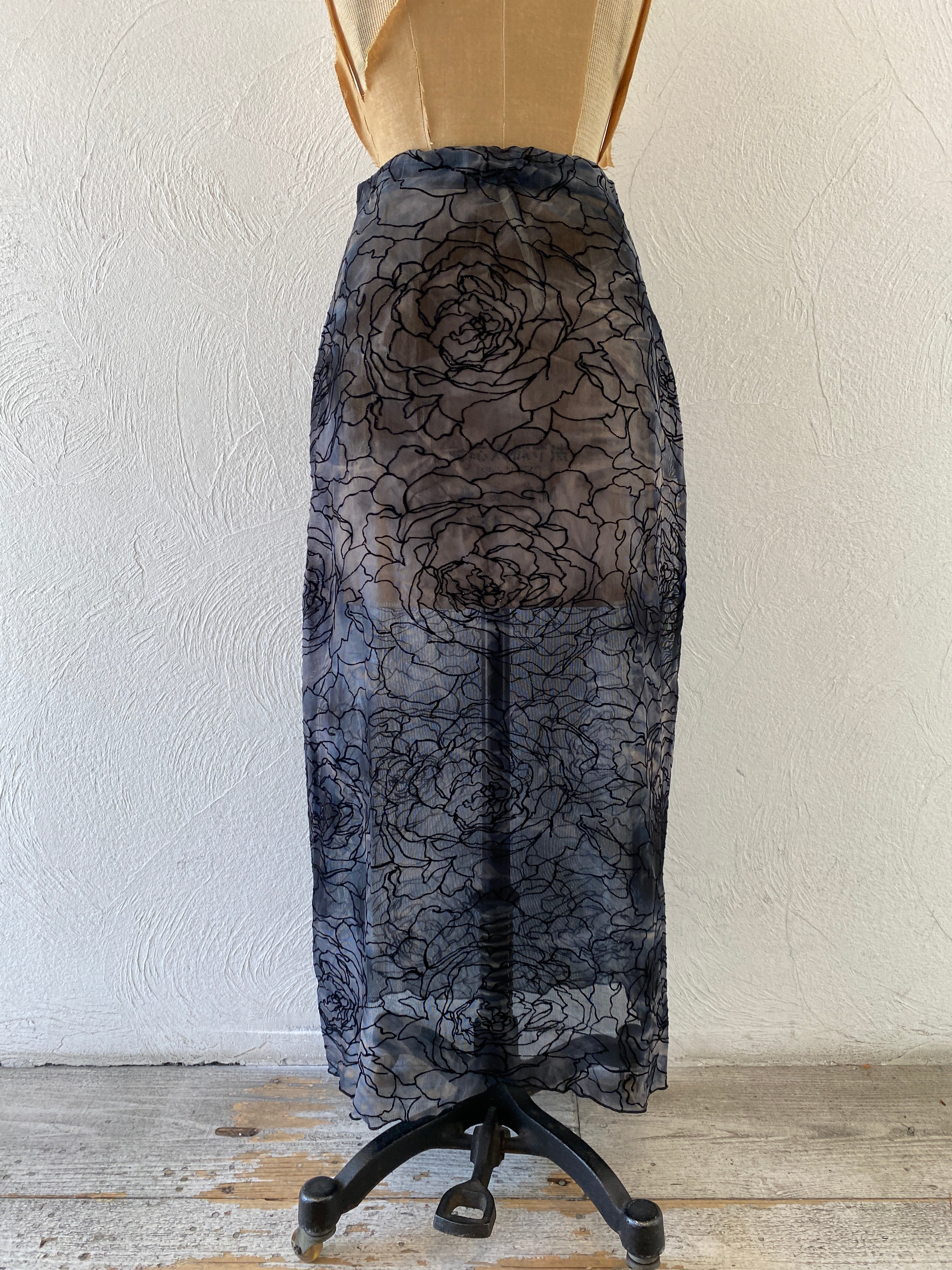 flocked flower mesh skirt