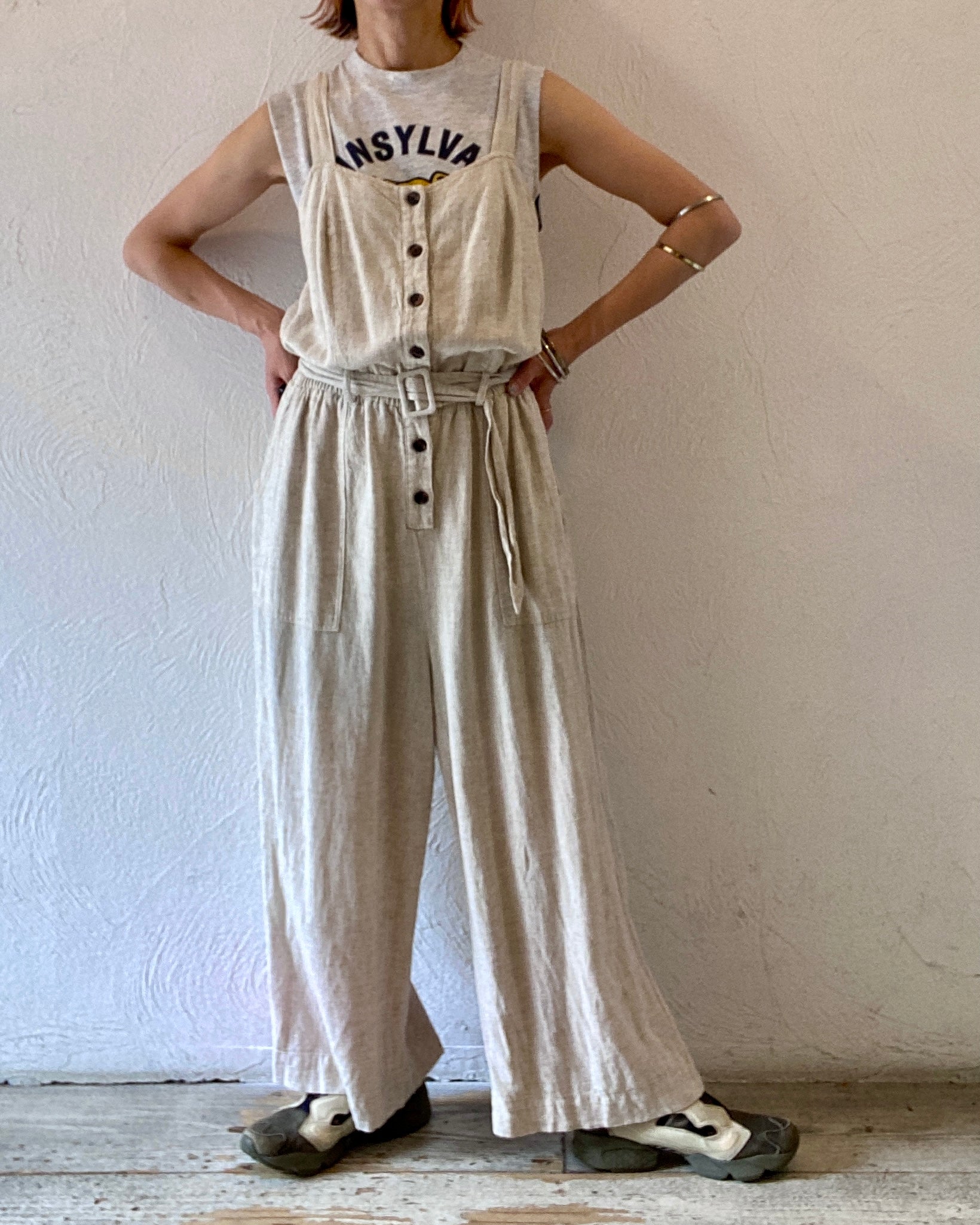 nude salopette