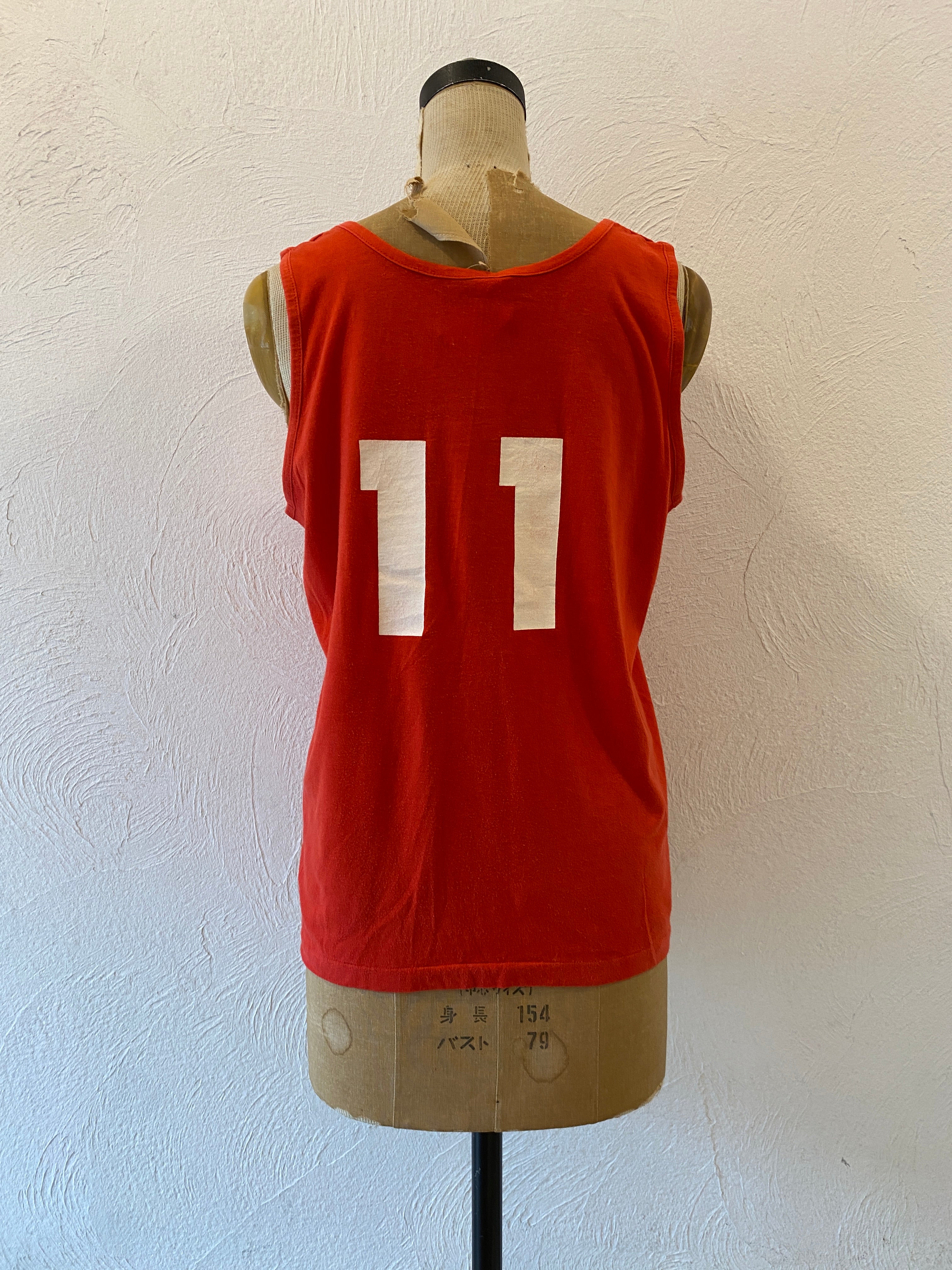 No.11 tank top