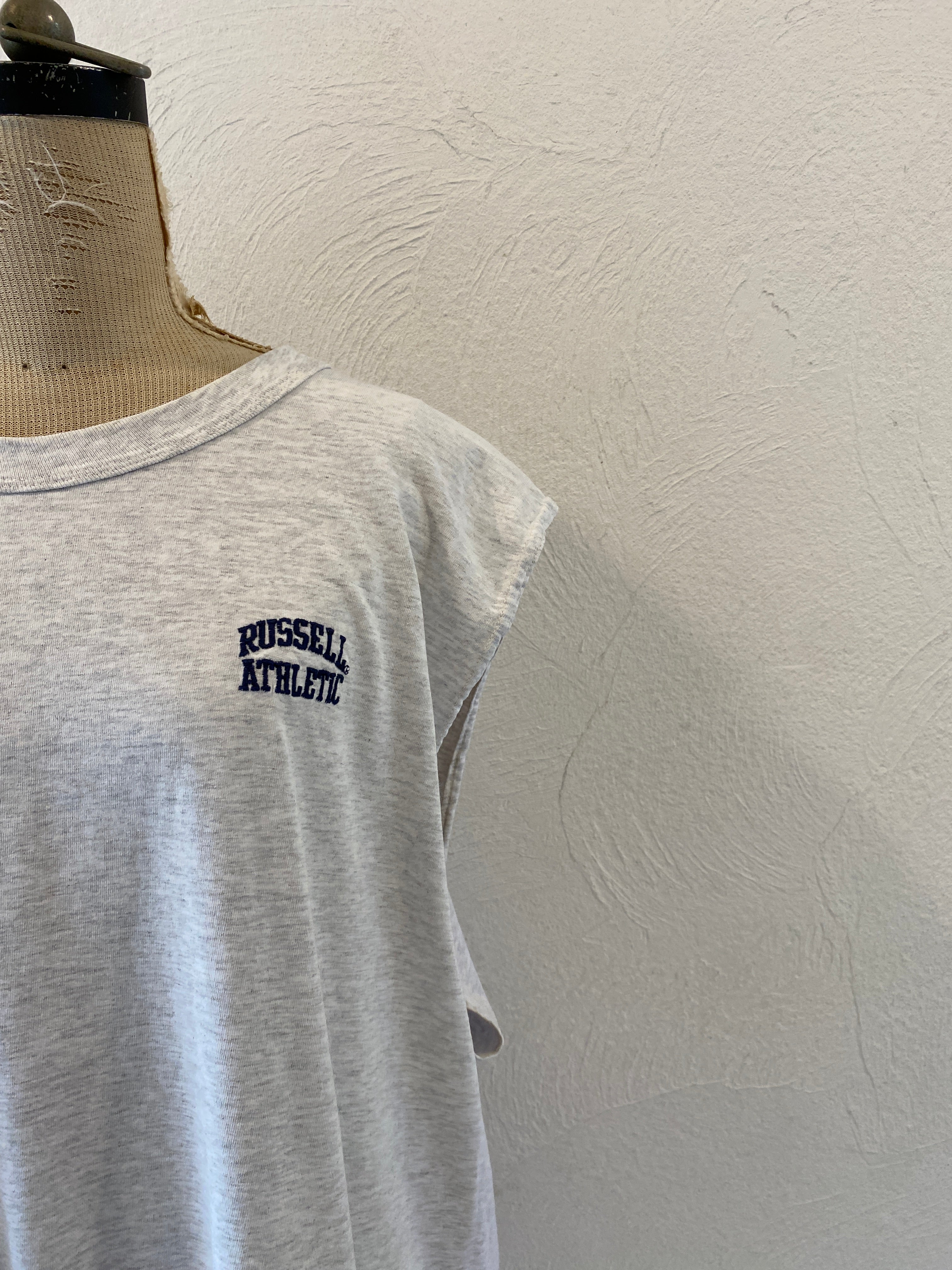 light gray tank T