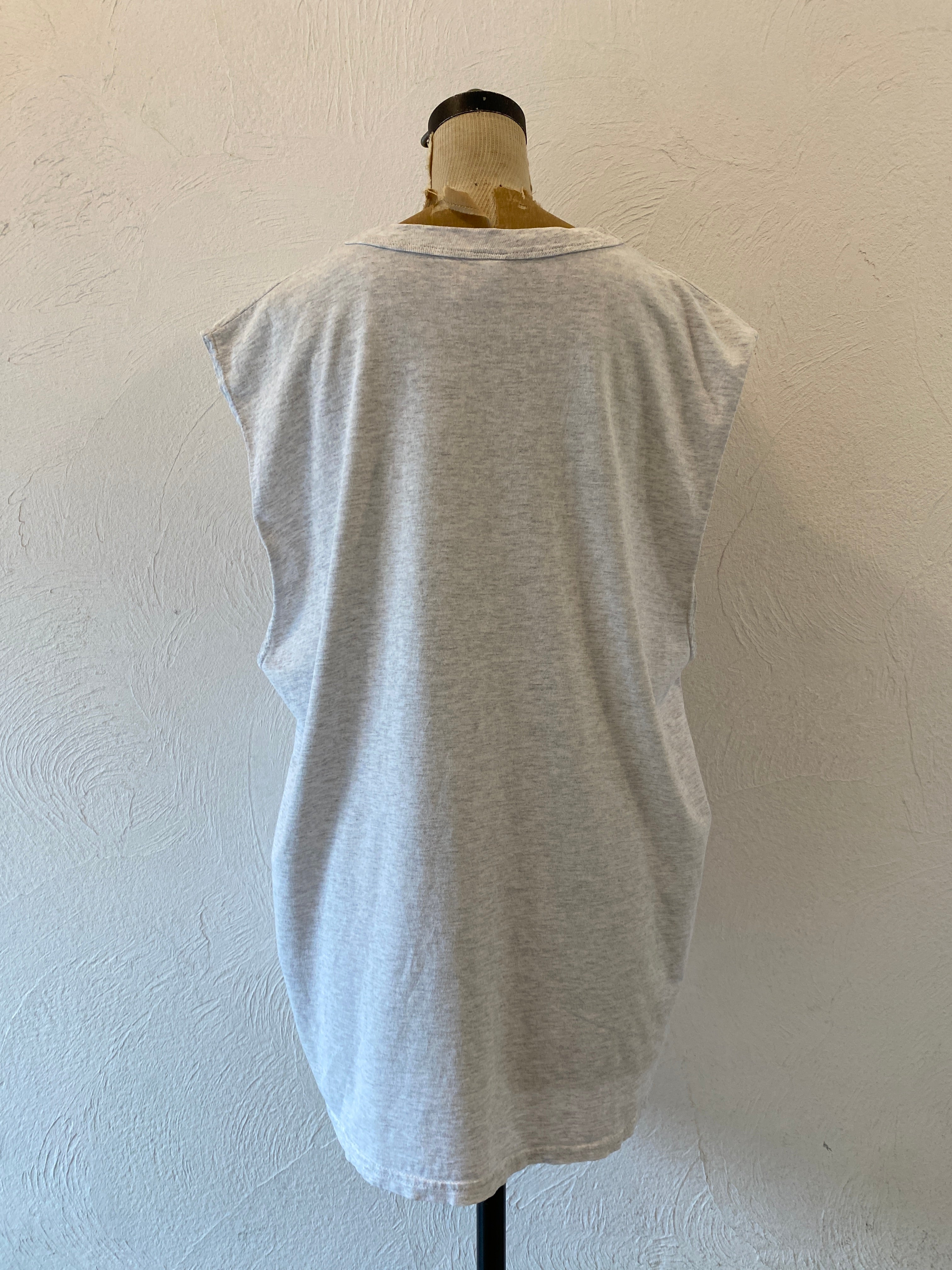 light gray tank T