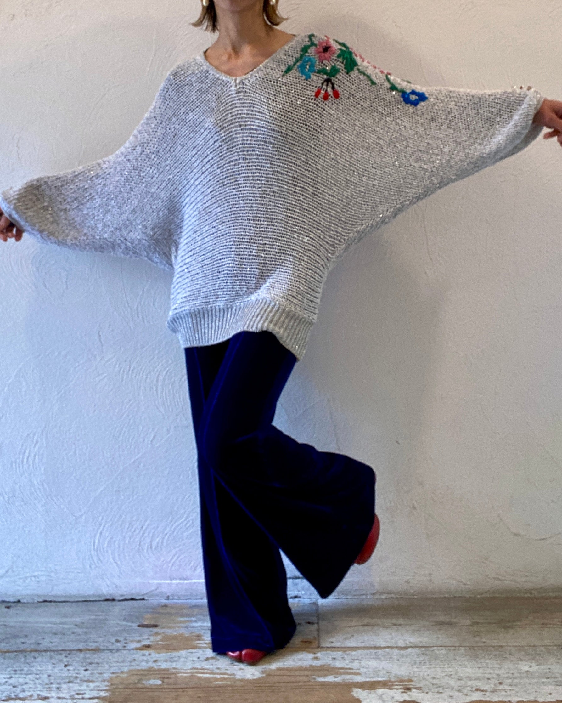 glitter embroidery knit