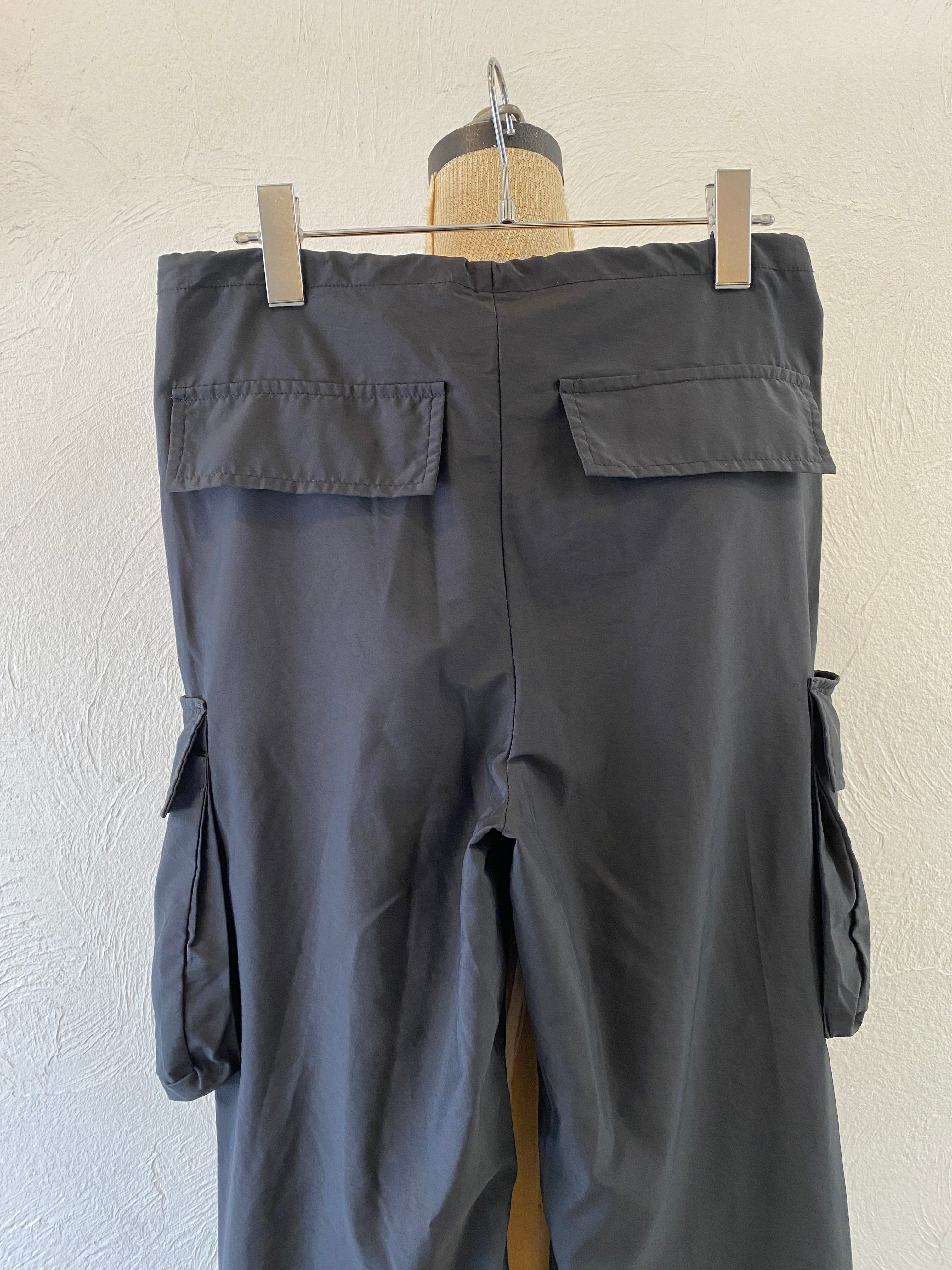 volume pocket nylon pants