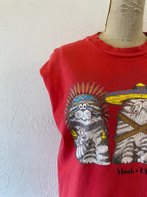 cat tank T