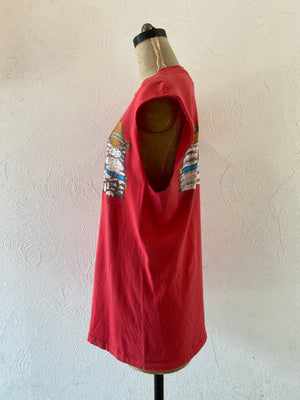 cat tank T