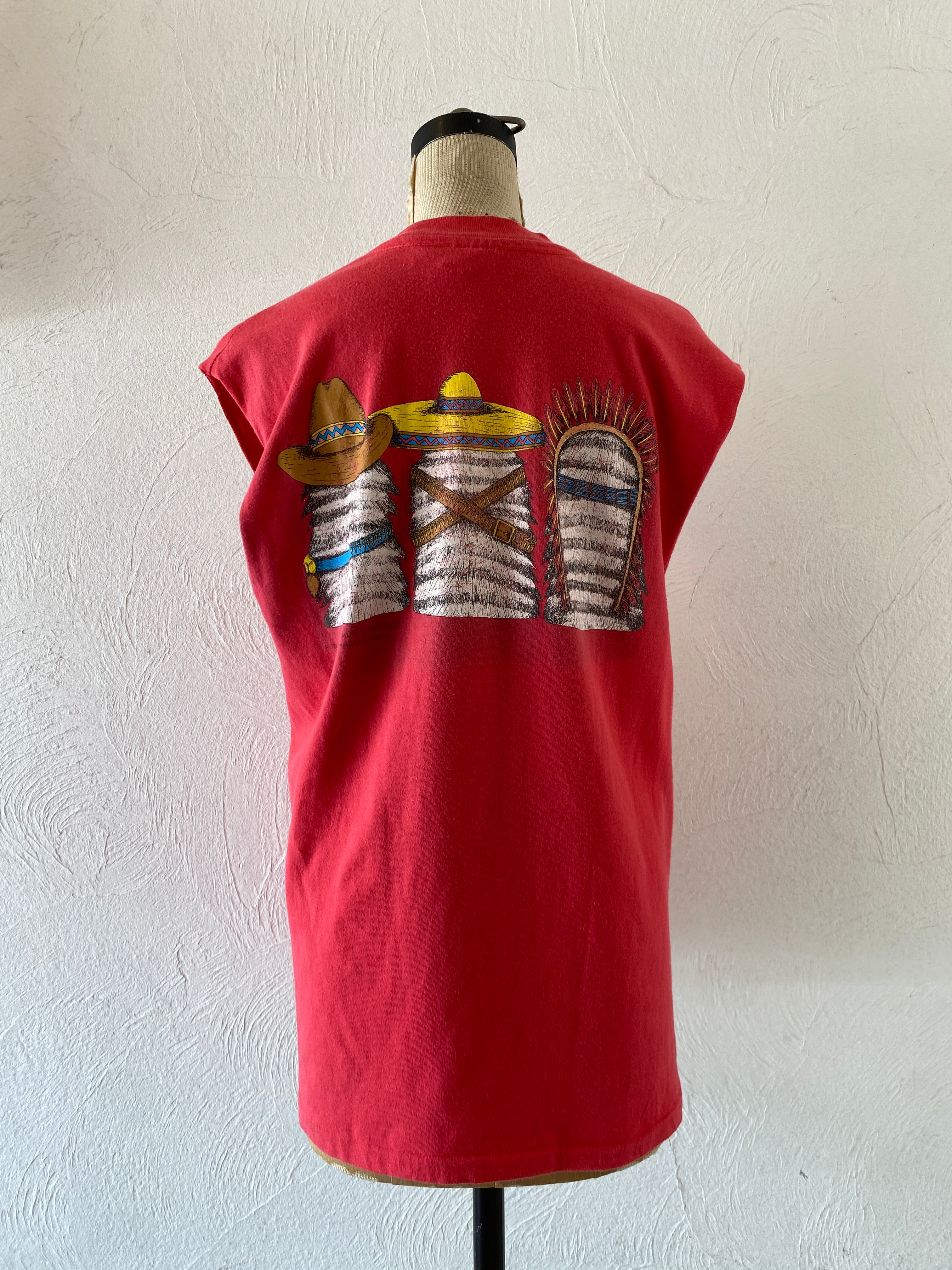 cat tank T