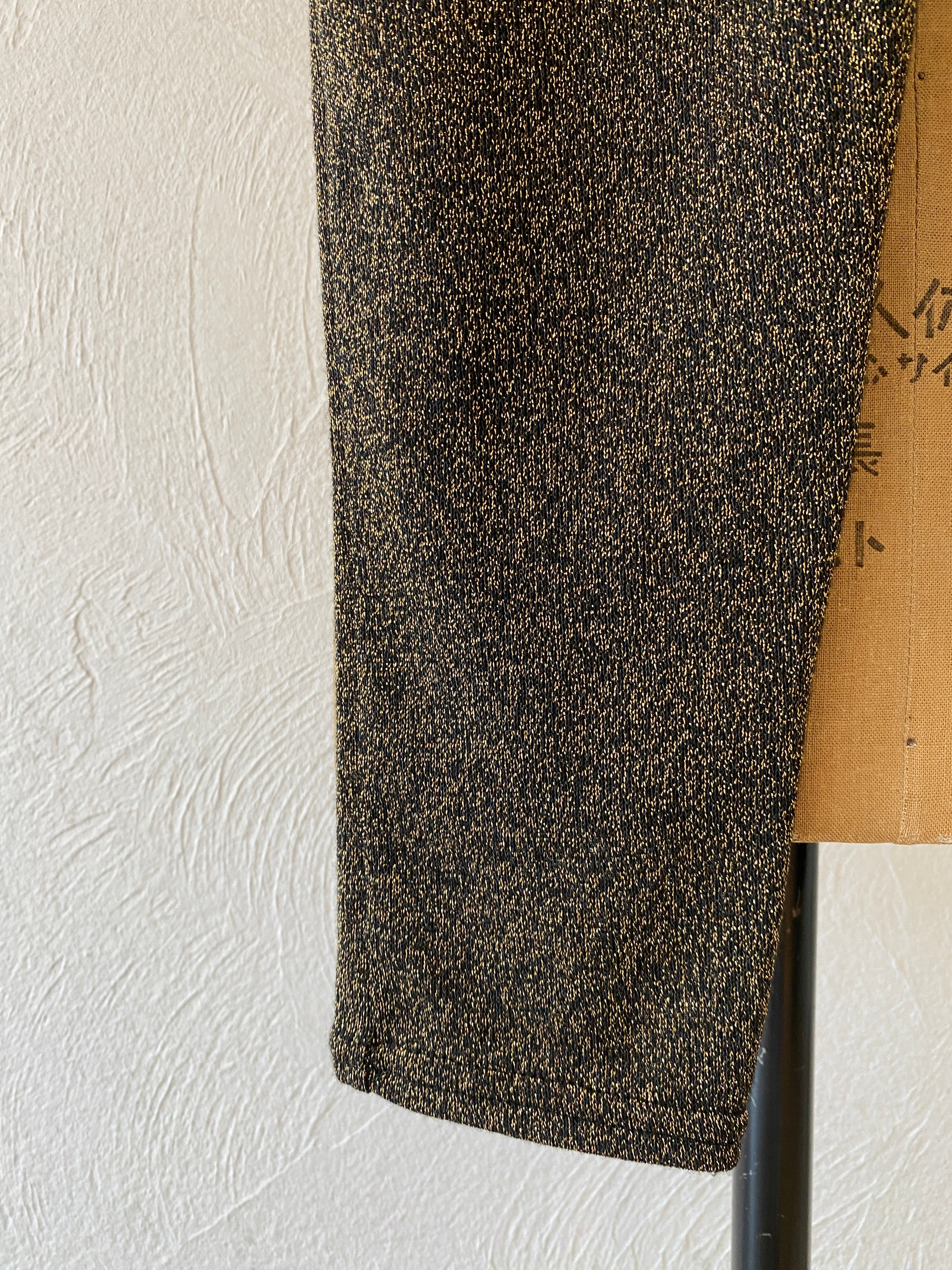 metallic gold leggings