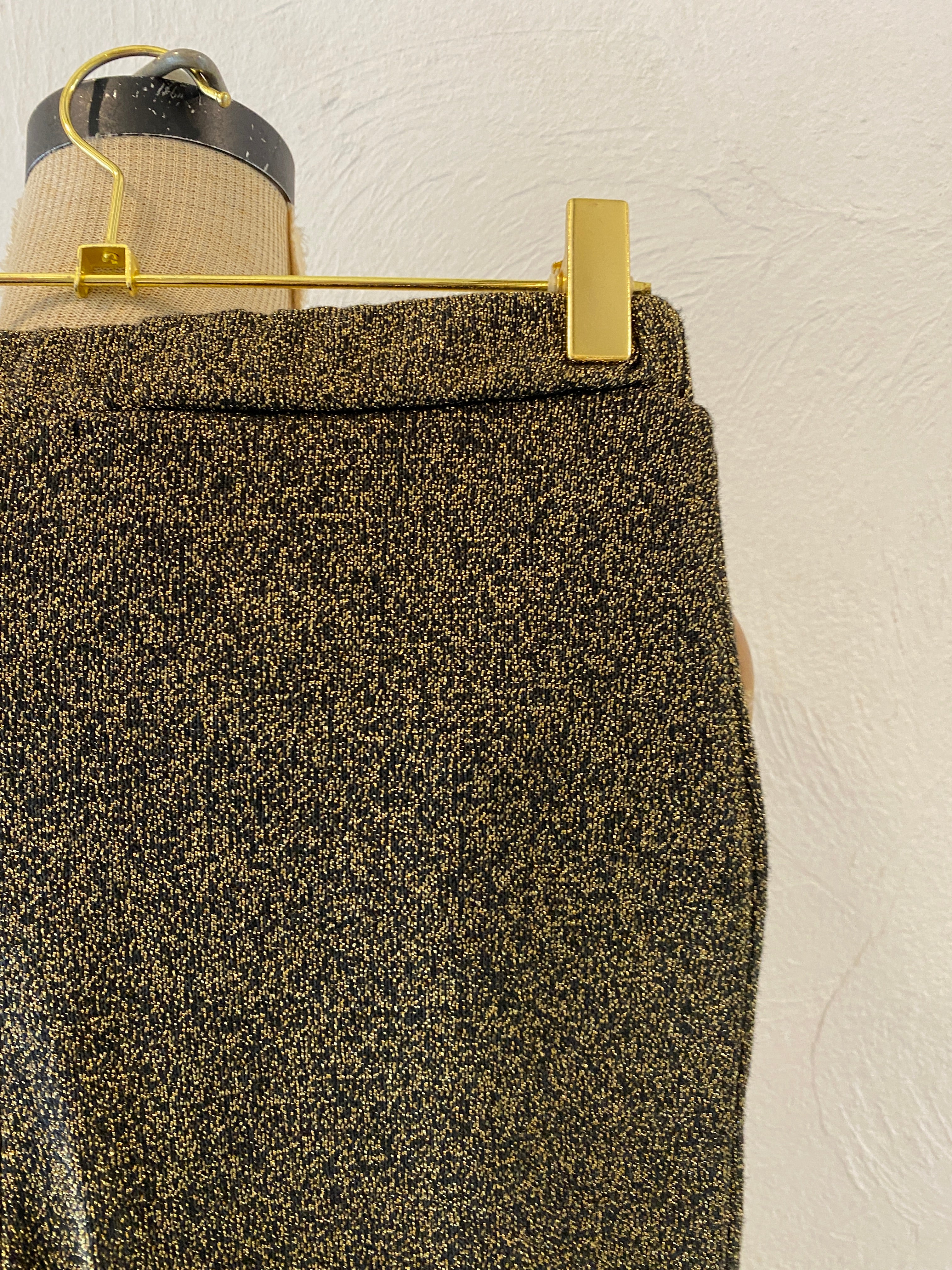 metallic gold leggings