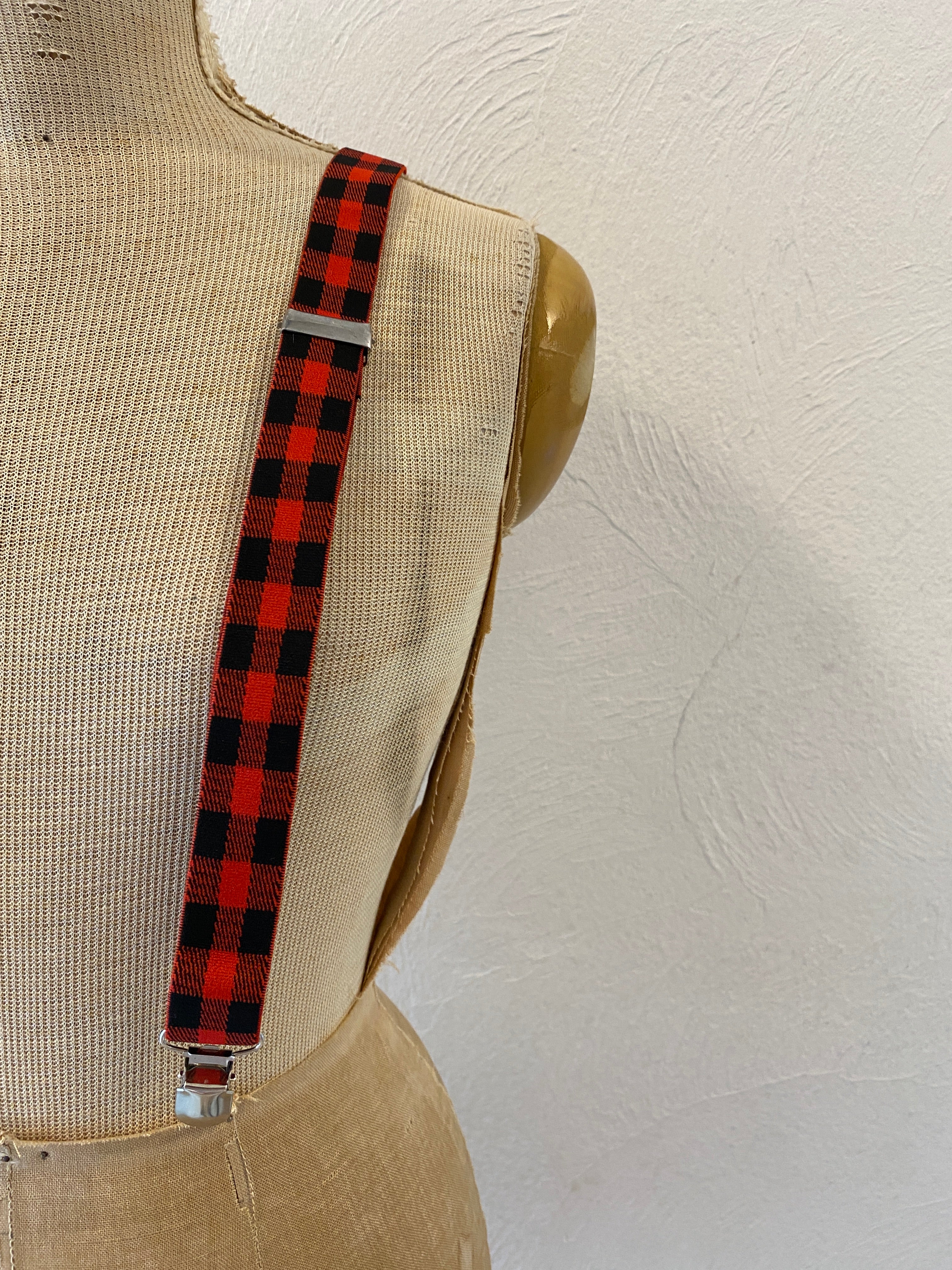 block check suspender