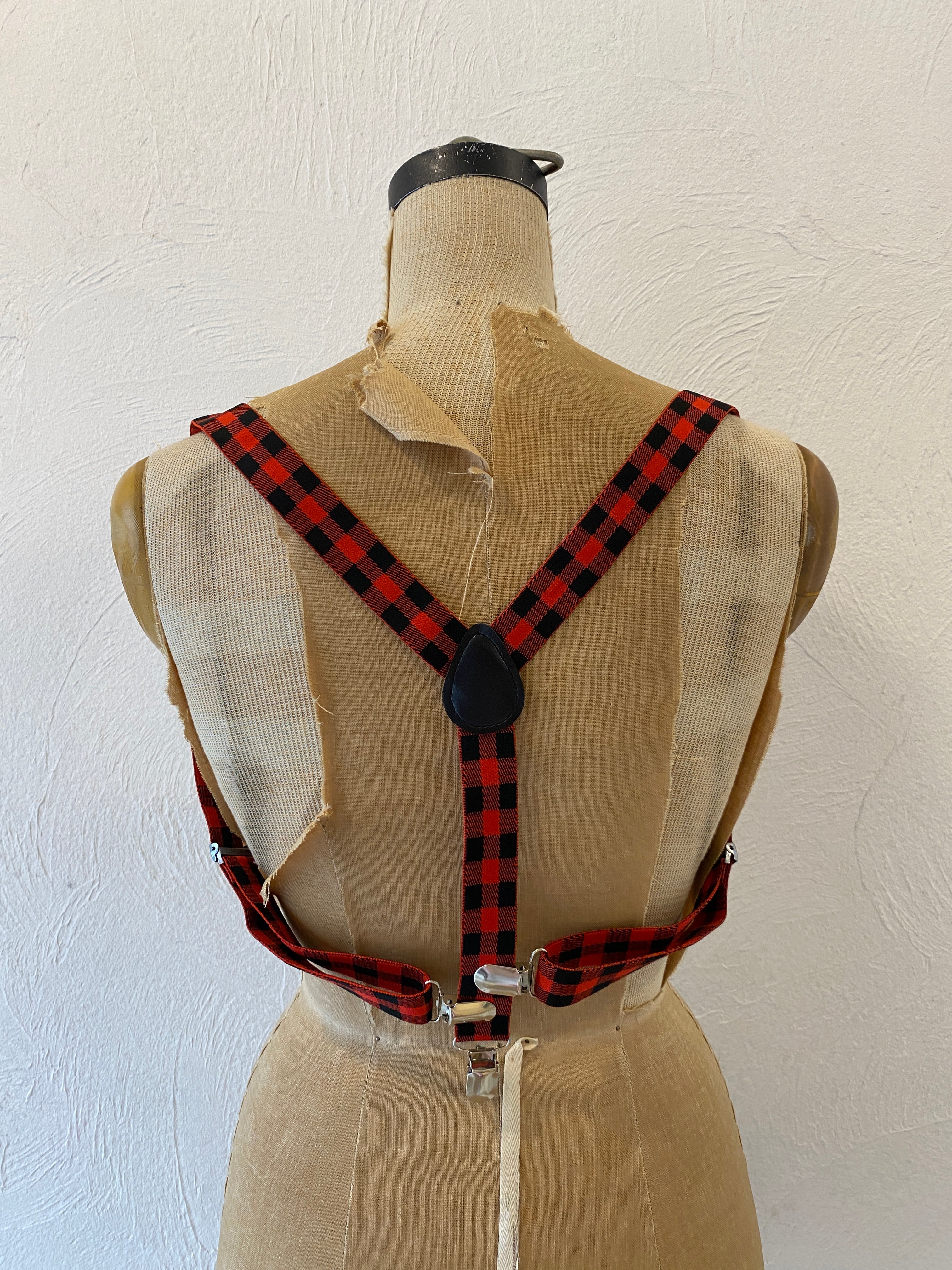 block check suspender