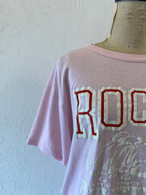 rock pink T