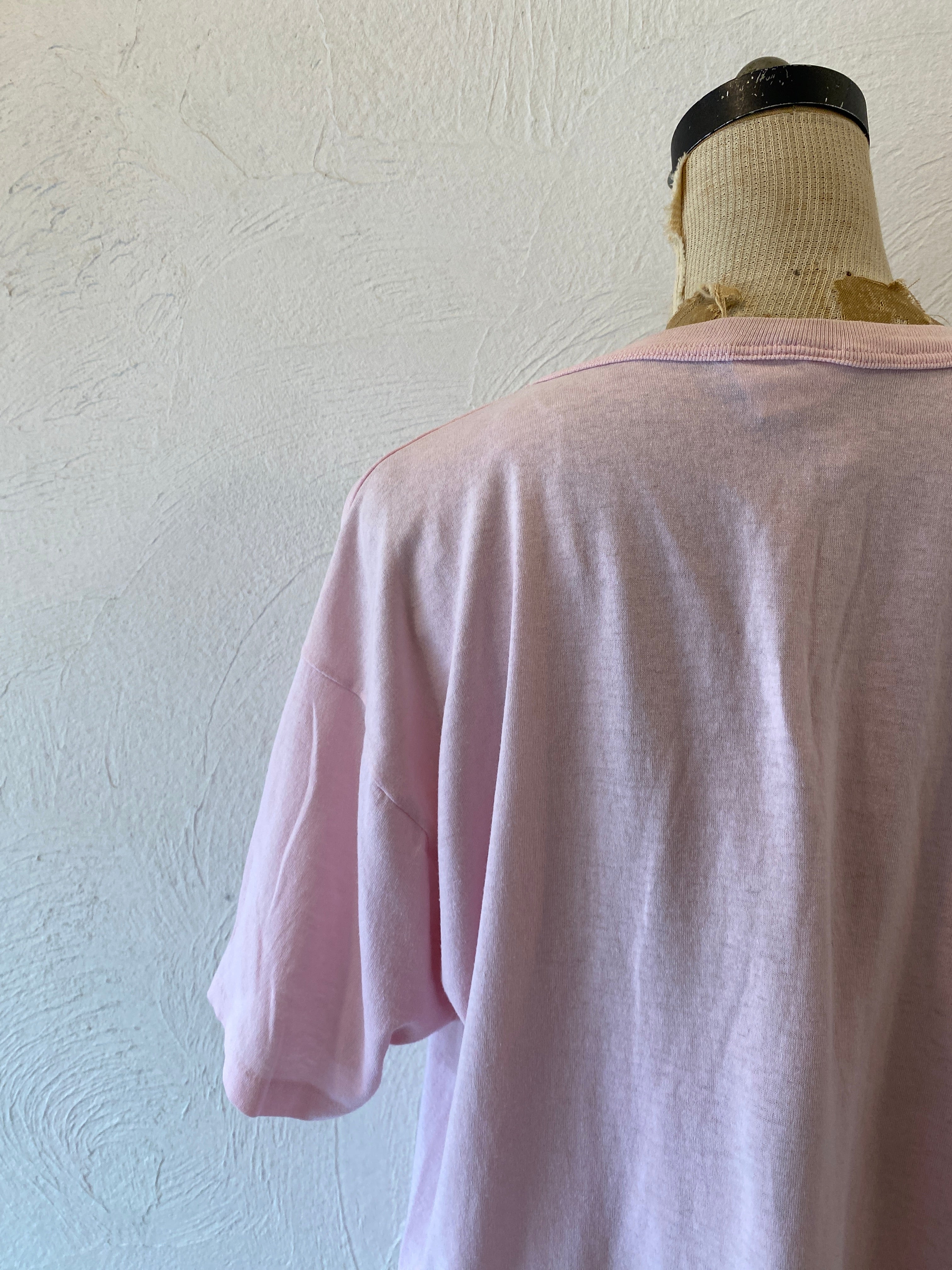 rock pink T