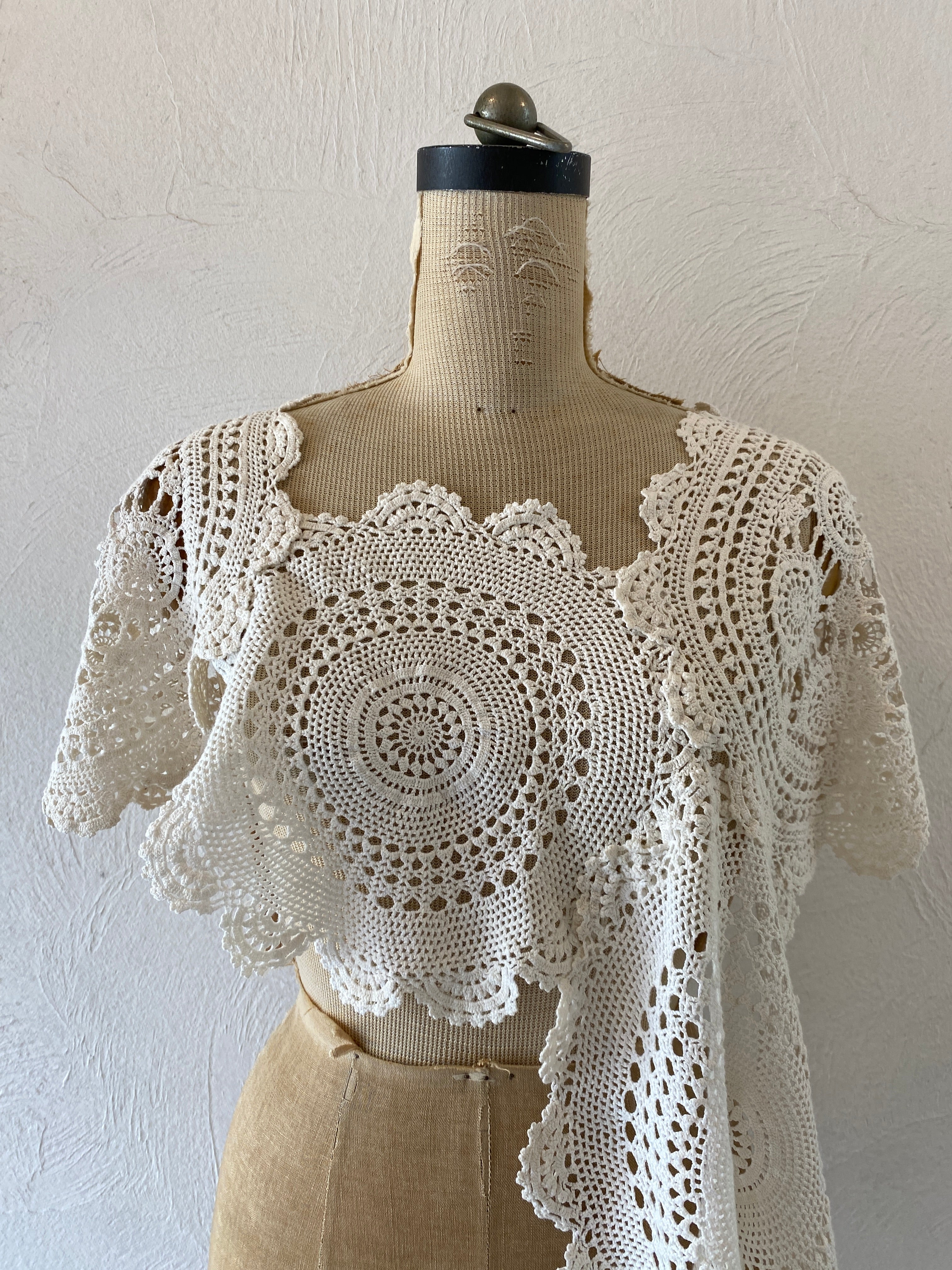 vintage cotton motif cape
