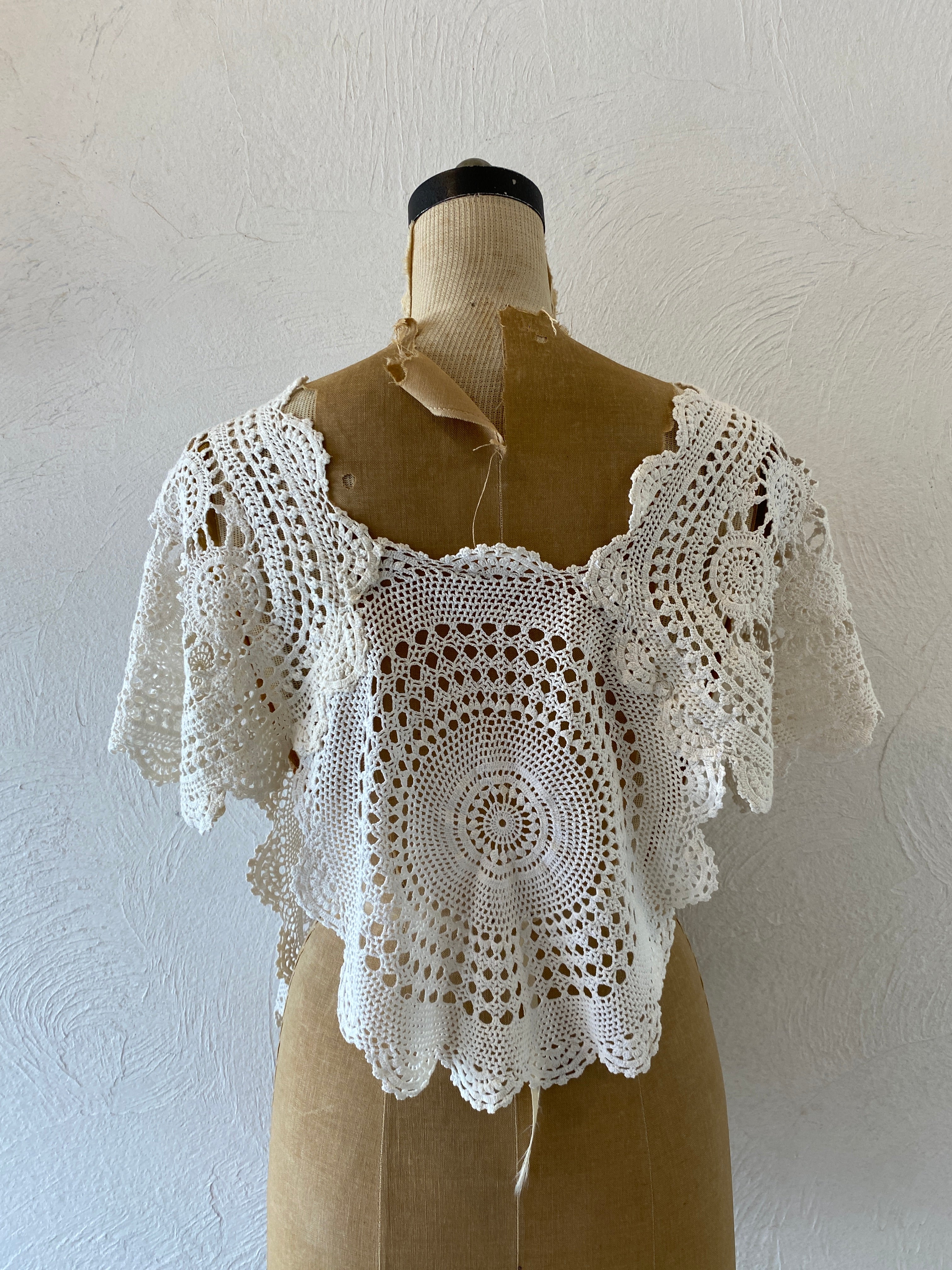 vintage cotton motif cape