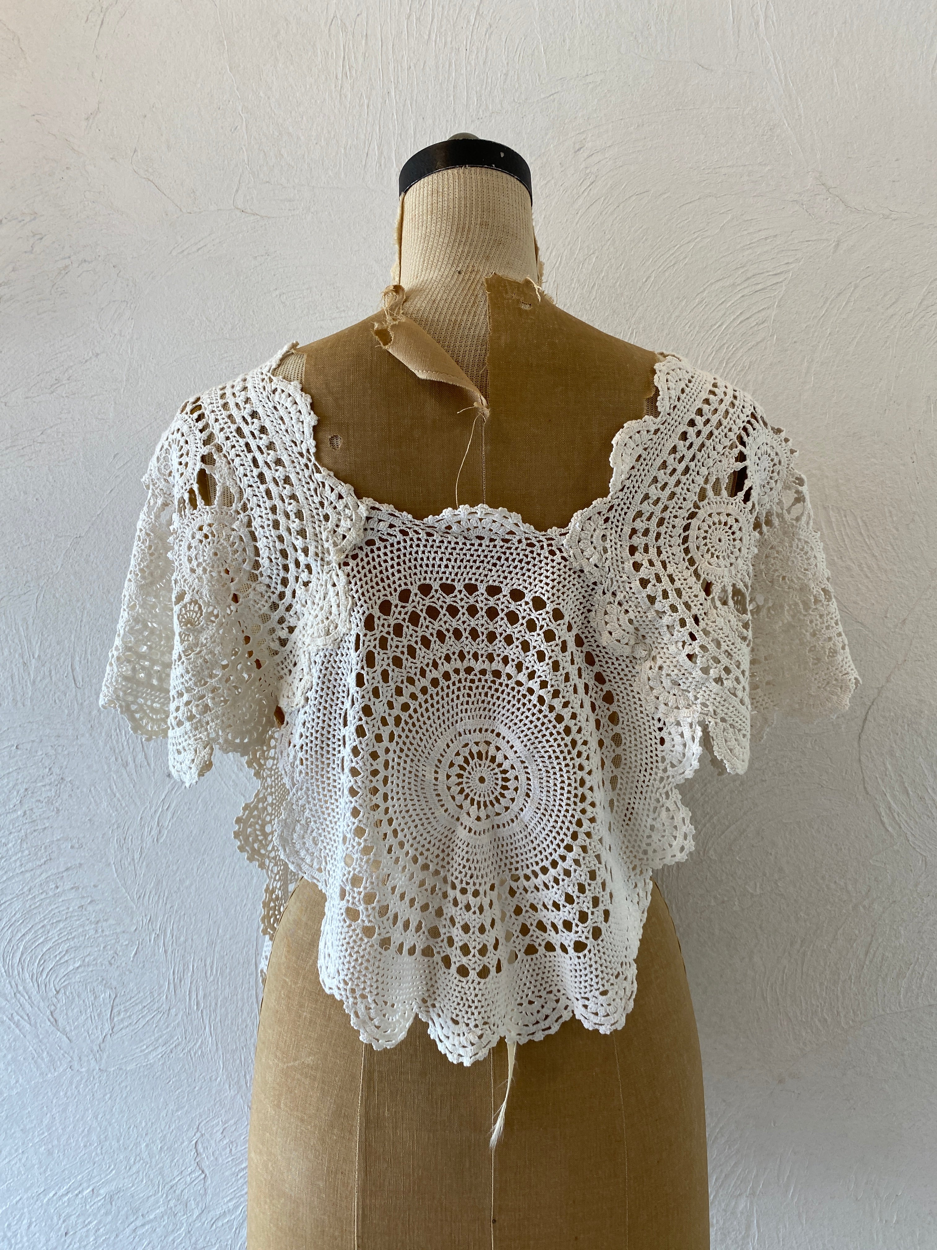 vintage cotton motif cape