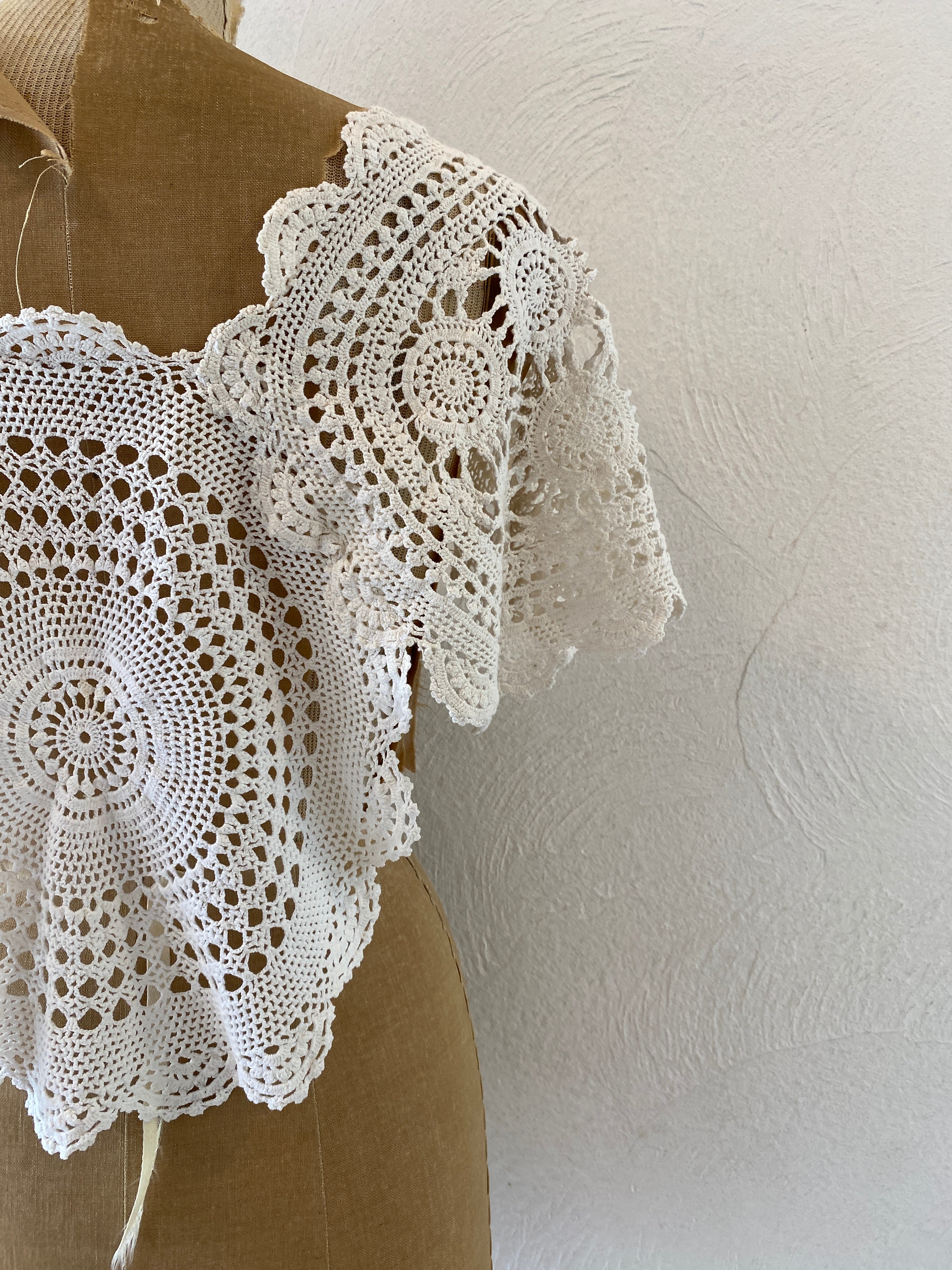 vintage cotton motif cape