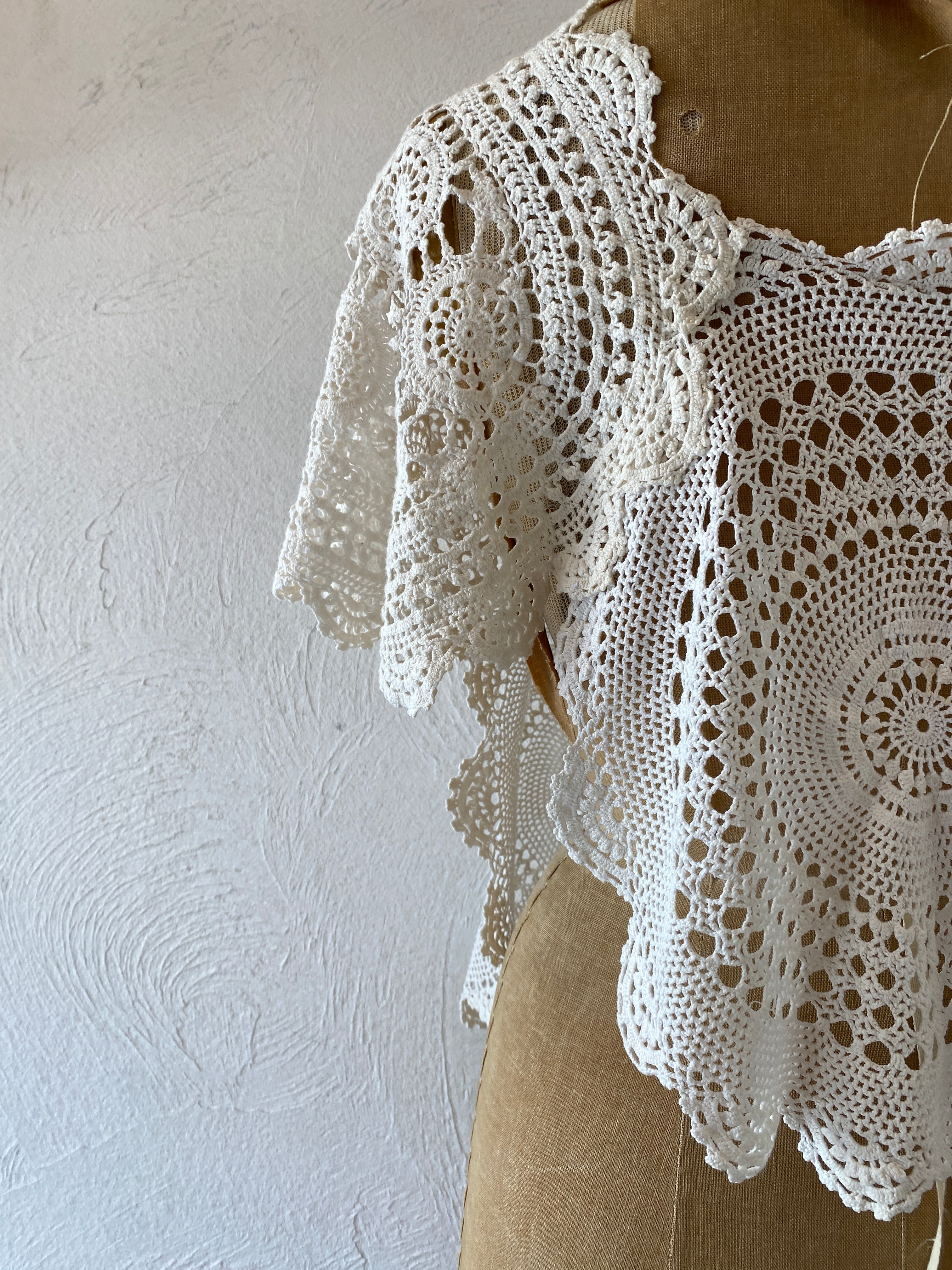 vintage cotton motif cape